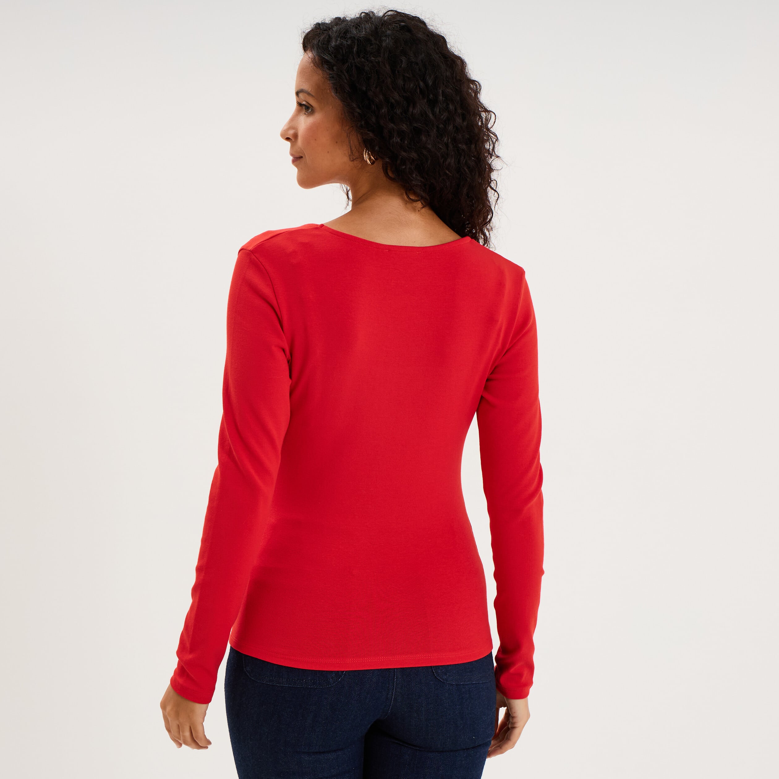 T-shirt ajust&eacute; encolure carr&eacute;e rouge femme