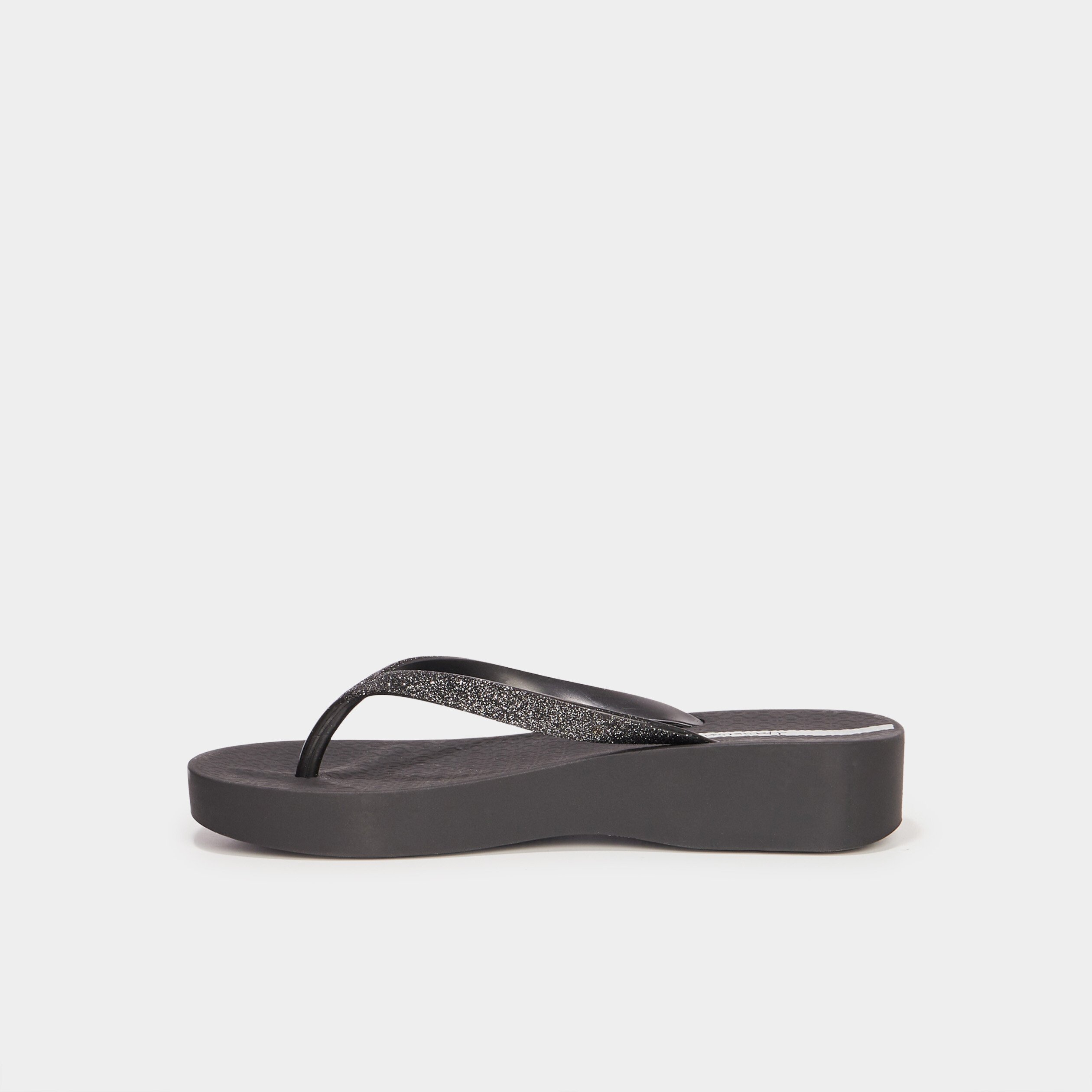 tongs plateformes ipanema noir femme Tongs plateformes Ipanema noir femme