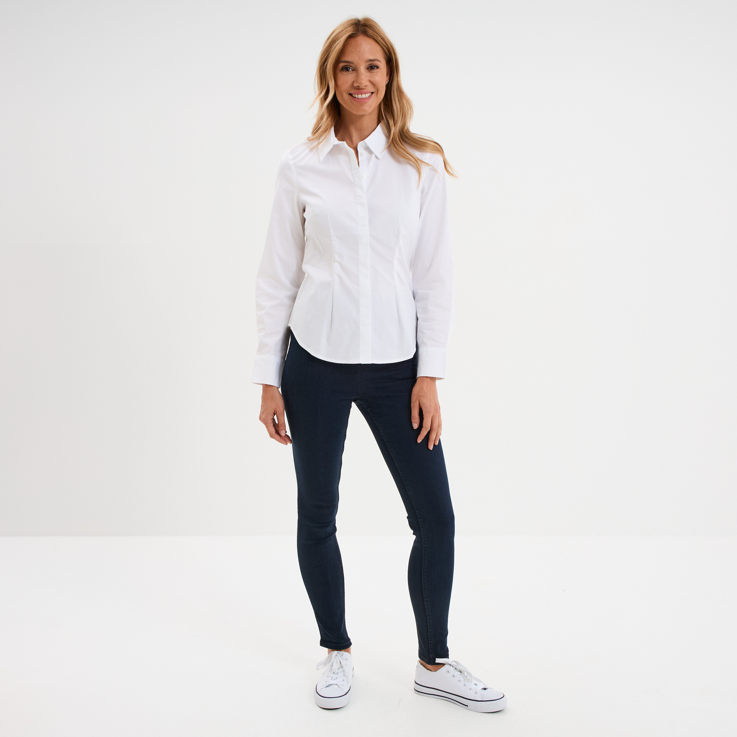 chemise cintree manches longues blanc femme Chemise cintrée manches longues blanc femme