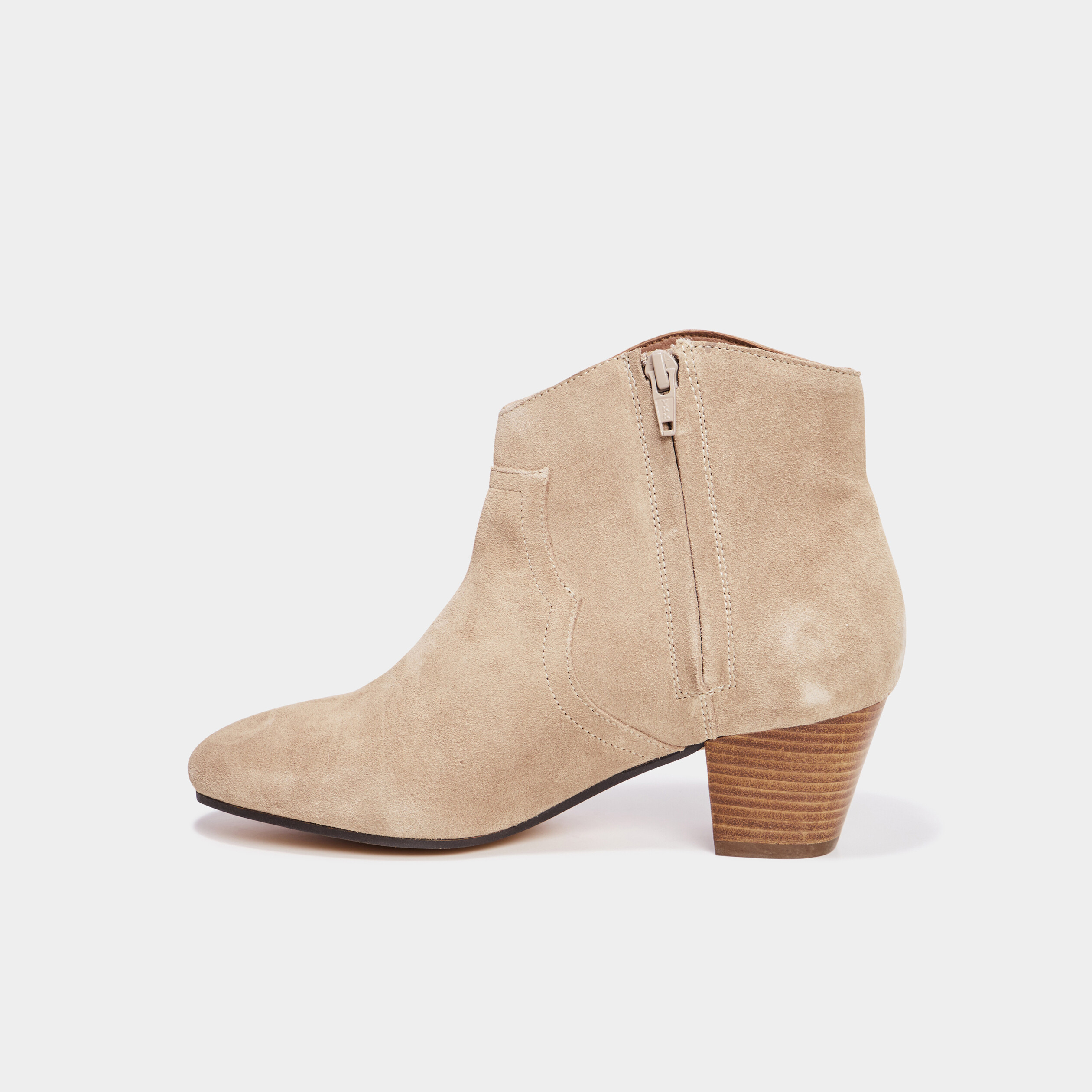Bottines bout pointu a talons en cuir taupe femme
