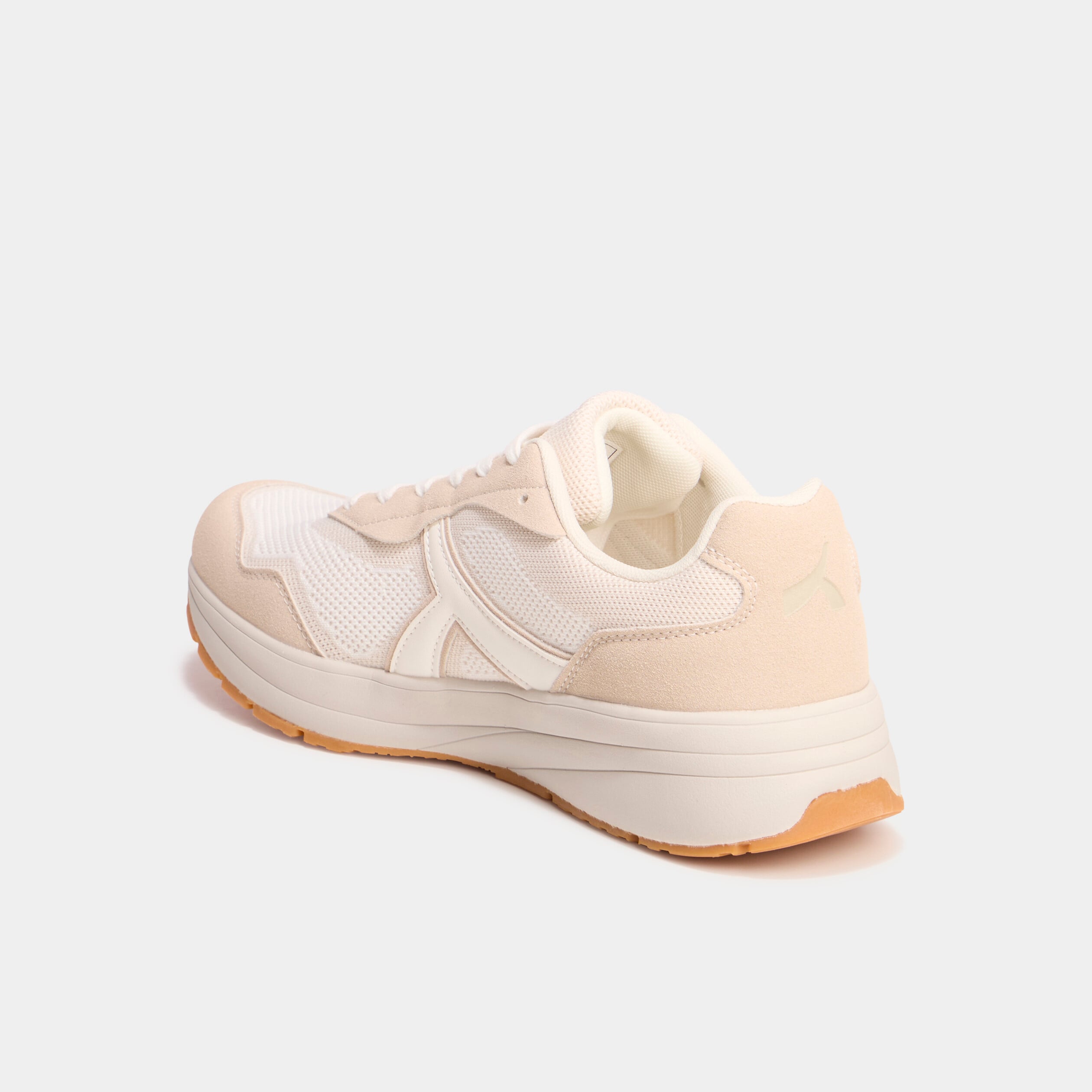 Baskets running de sport &agrave; lacets sable homme
