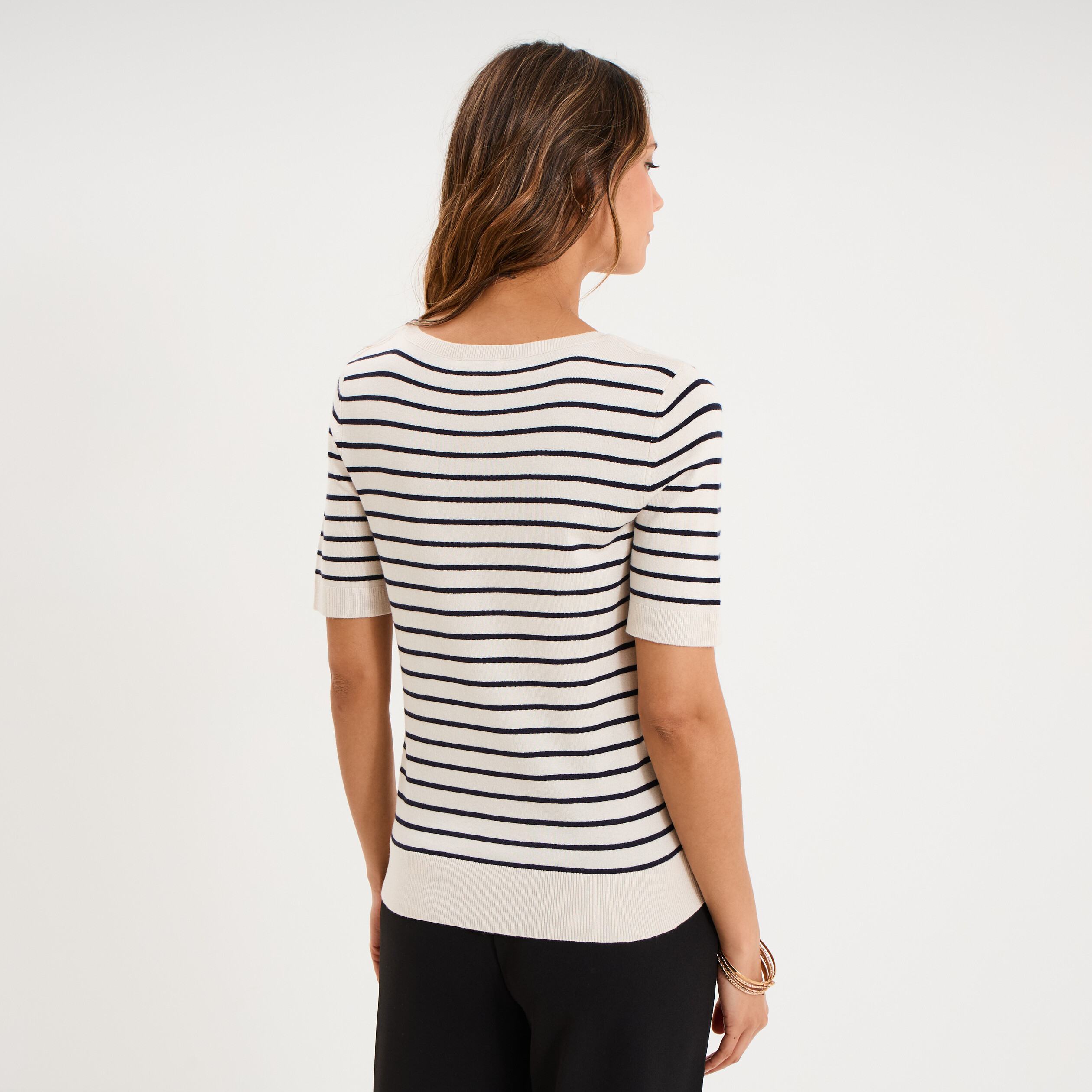 Pull manches courtes col rond sable femme