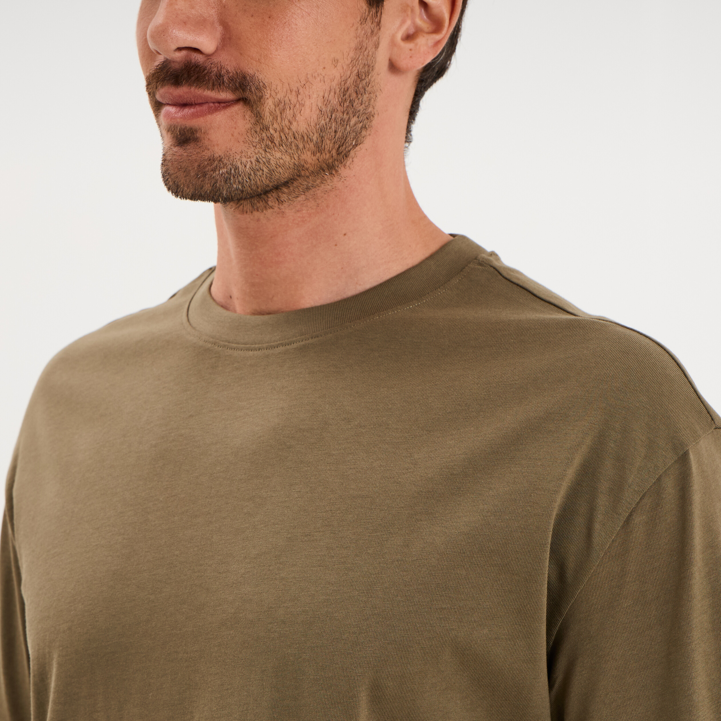 T-shirt col rond coupe relax coton &eacute;pais vert kaki homme