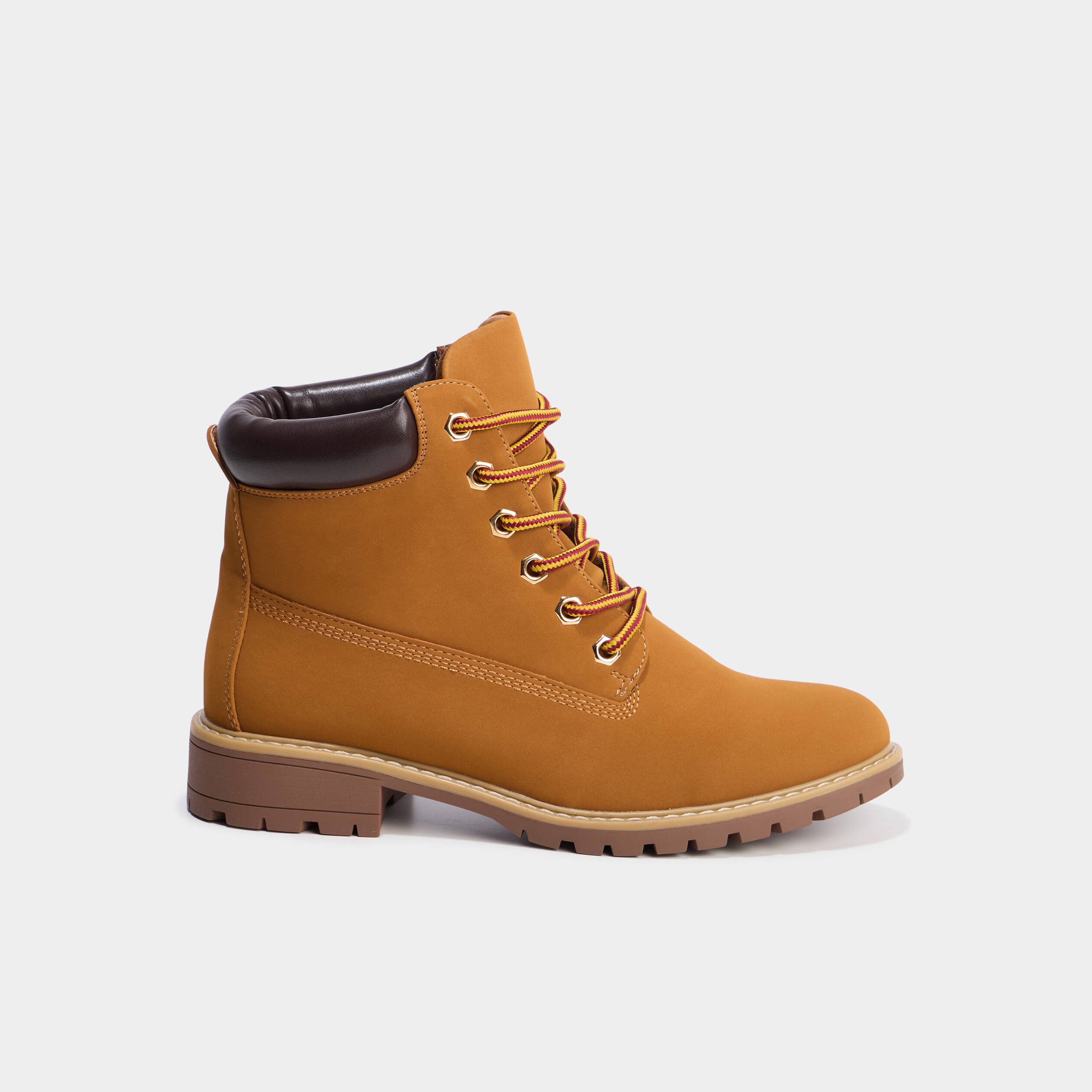 Bottines crantées marron clair femme