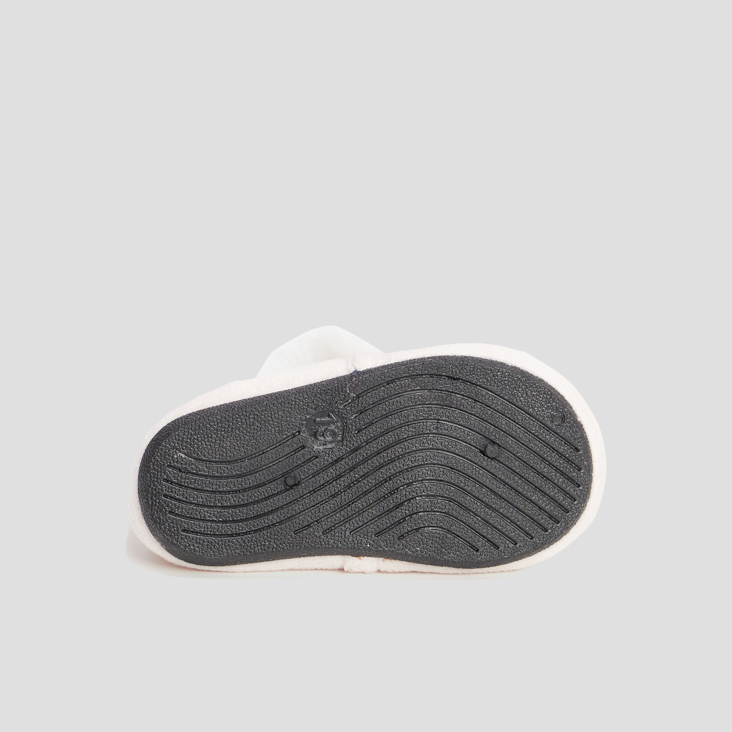 chaussons avec motif rose bebef Chaussons avec motif rose bébé fille
