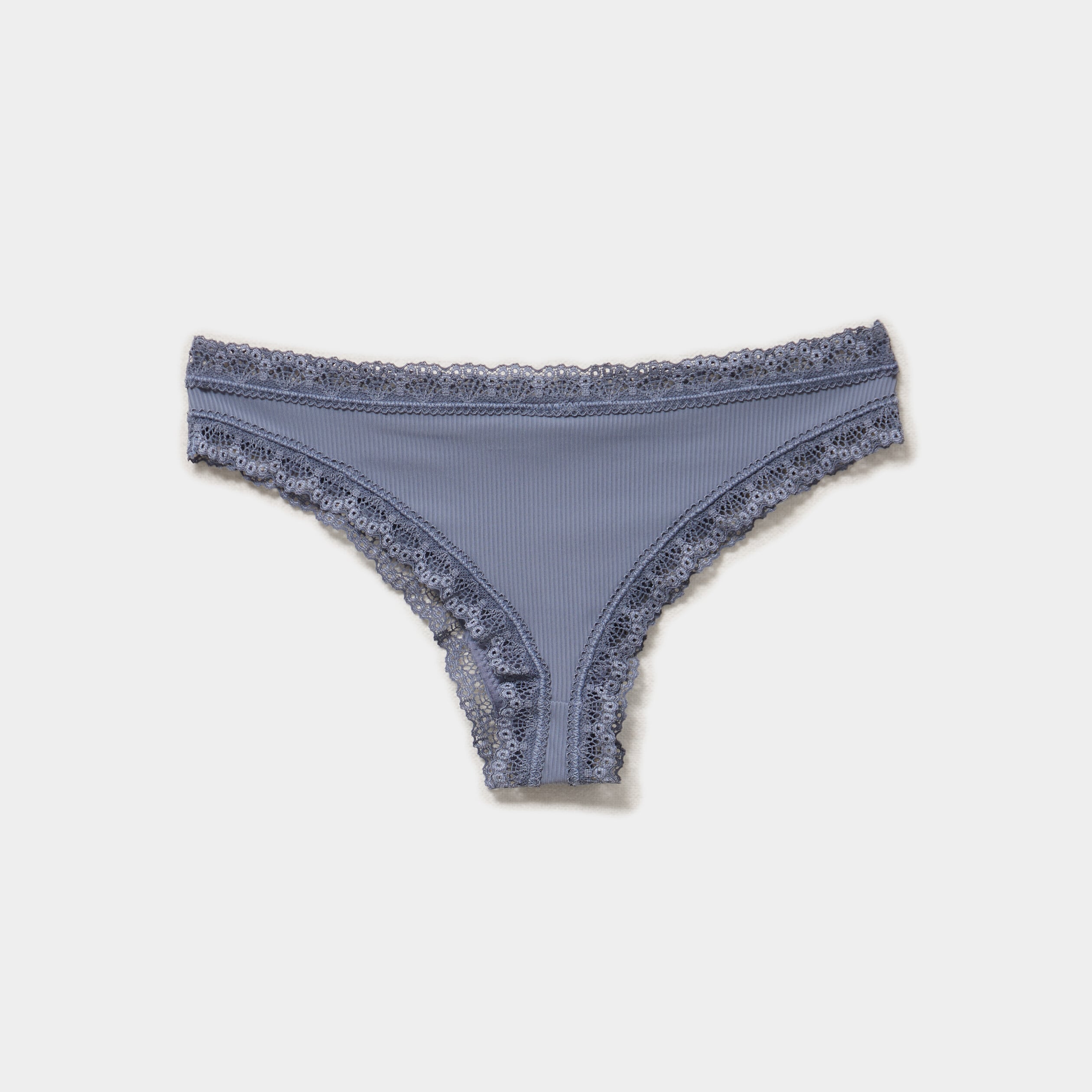 Lot 3 tangas c&ocirc;tel&eacute;s &agrave; dentelle bleu violet femme