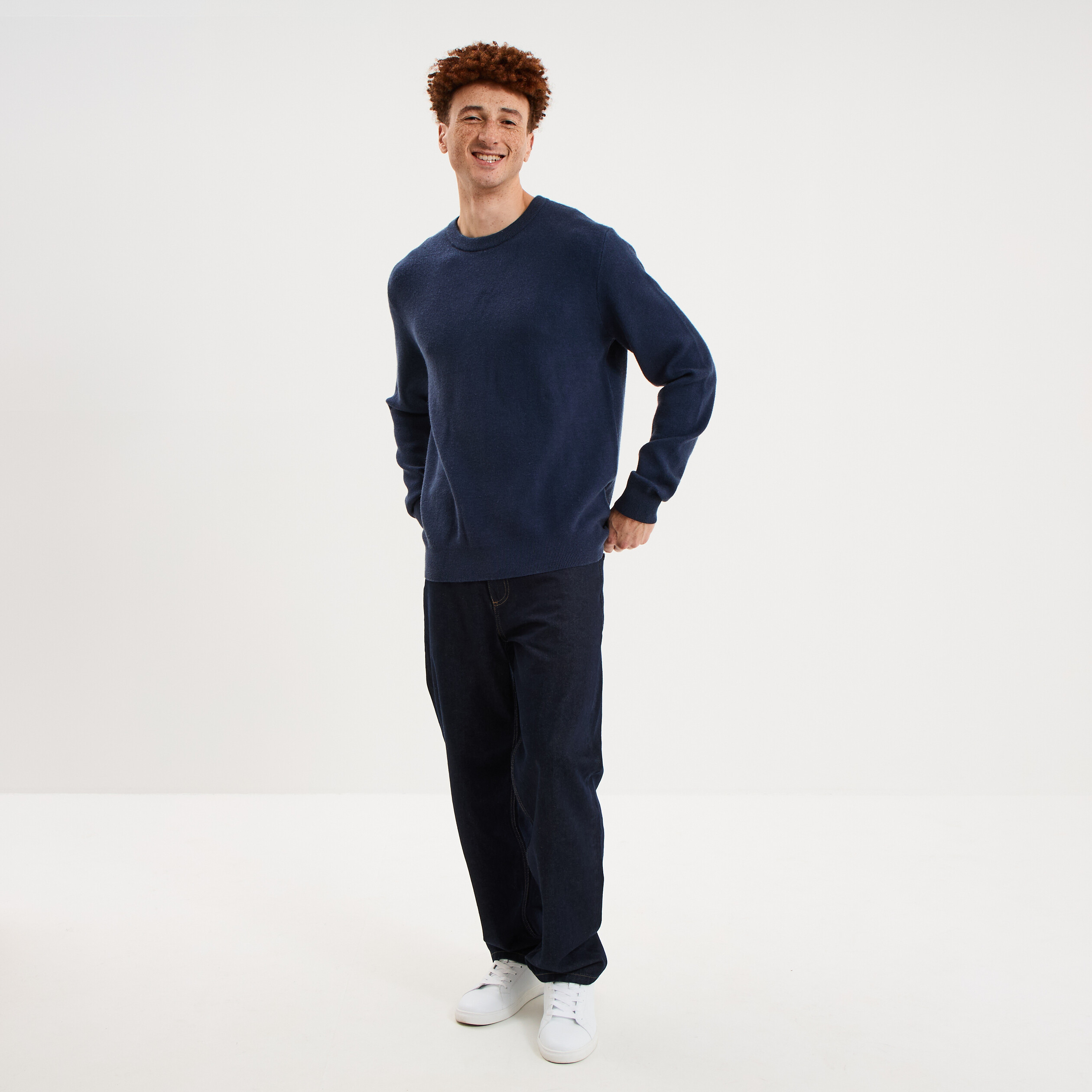 Pull col rond manches longues bleu fonc&eacute; homme