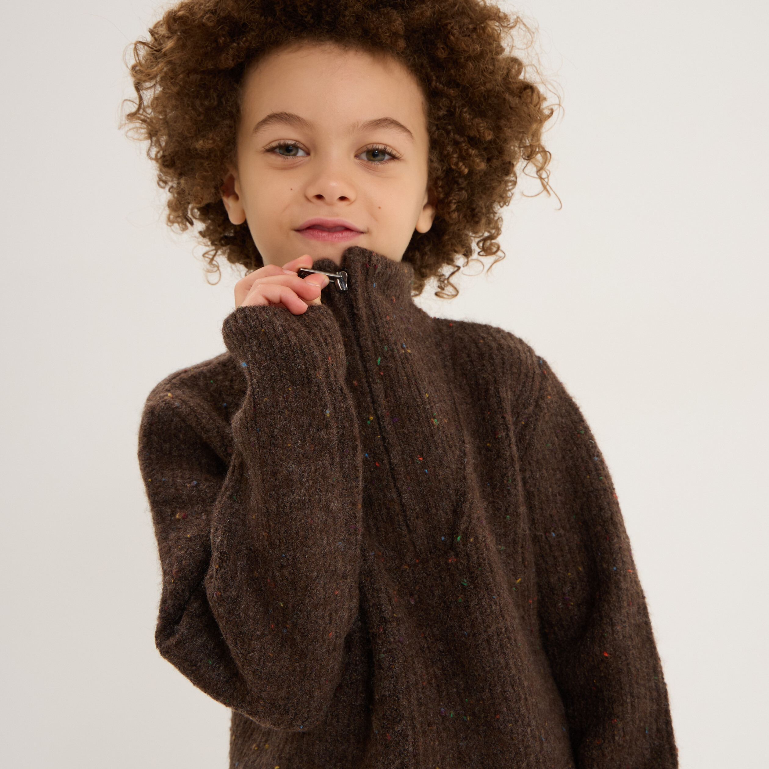 Pull camionneur col zipp&eacute; marron gar&ccedil;on