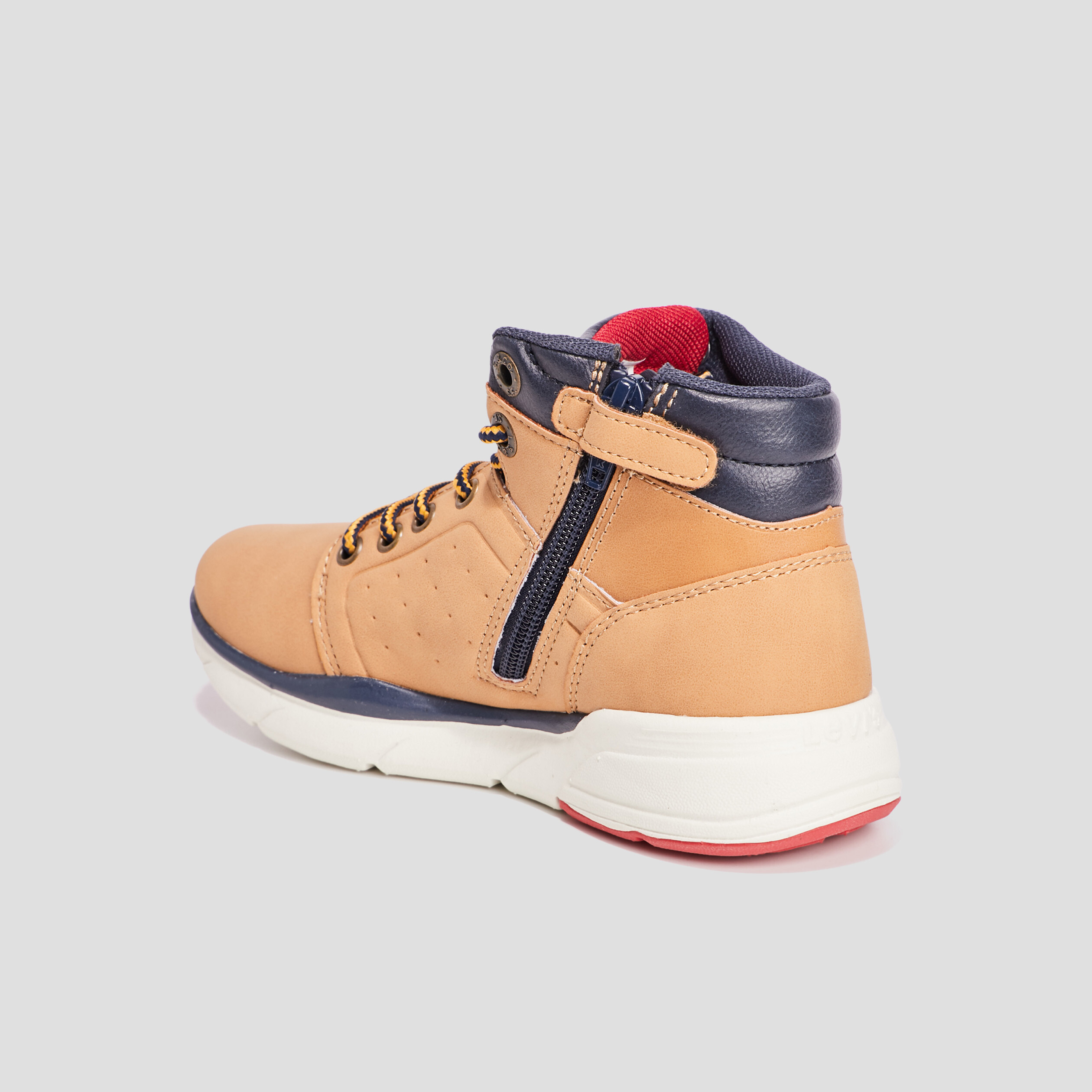 baskets montantes levis camel garcon Baskets montantes Levi's camel garçon