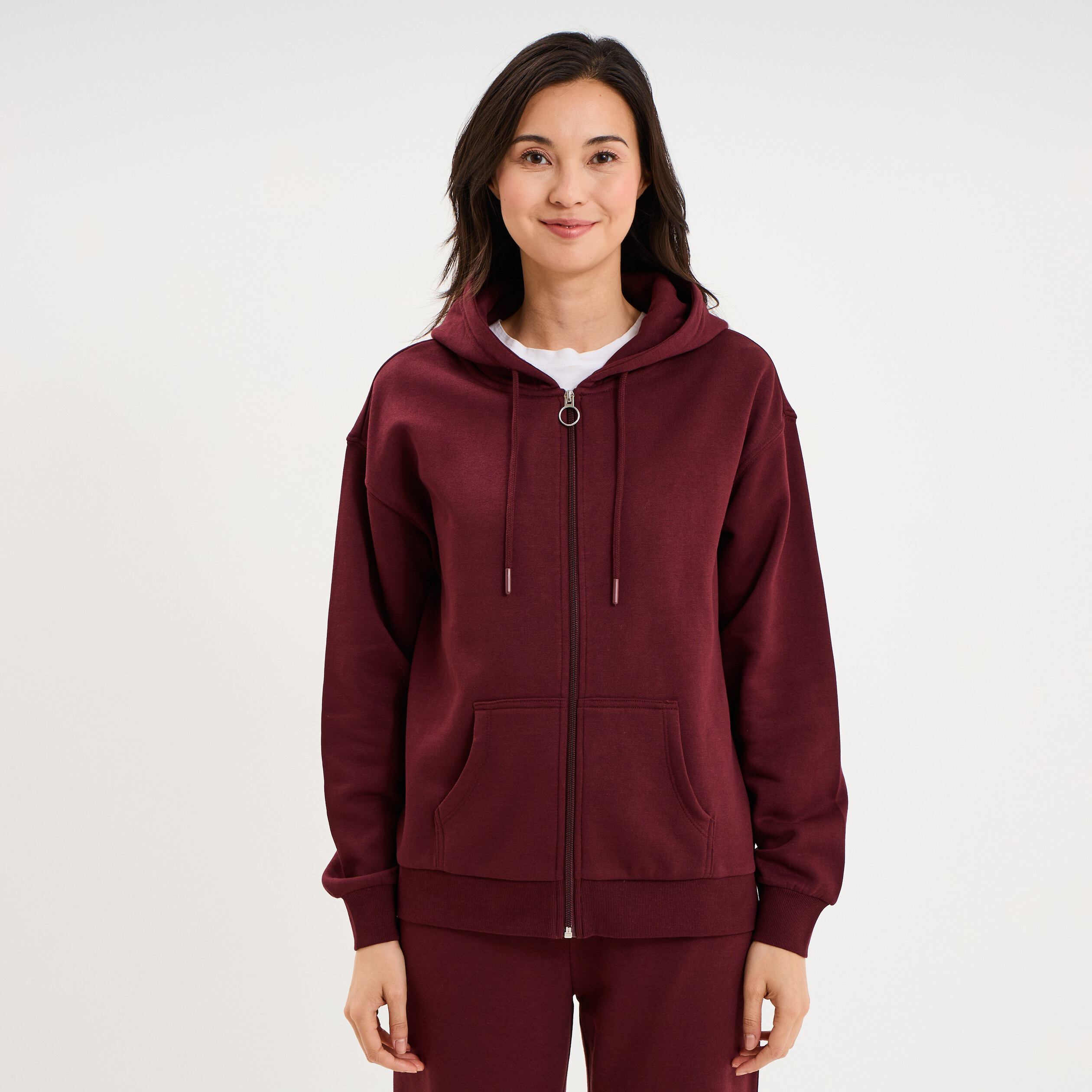 Sweat zipp&eacute; &agrave; capuche violet fonc&eacute; femme
