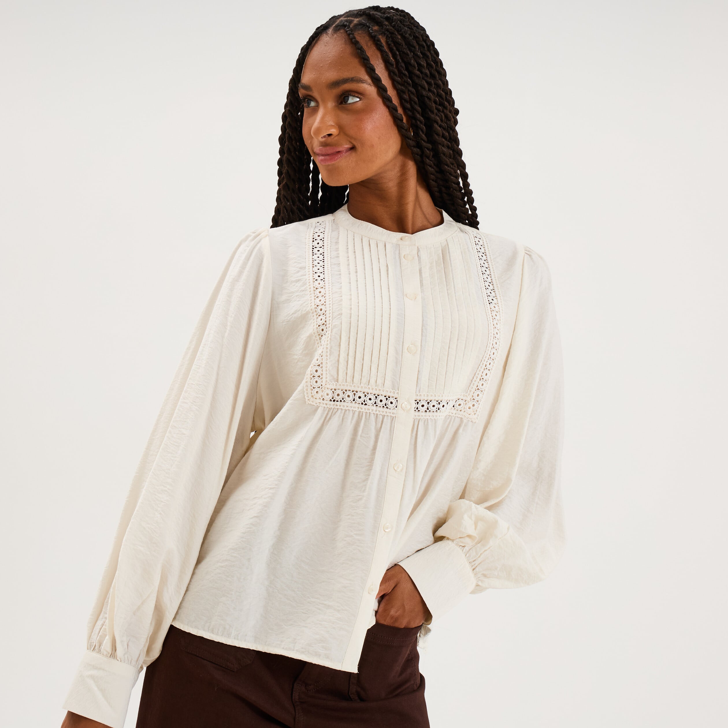 Blouse manches longues galons et fronces ecru femme