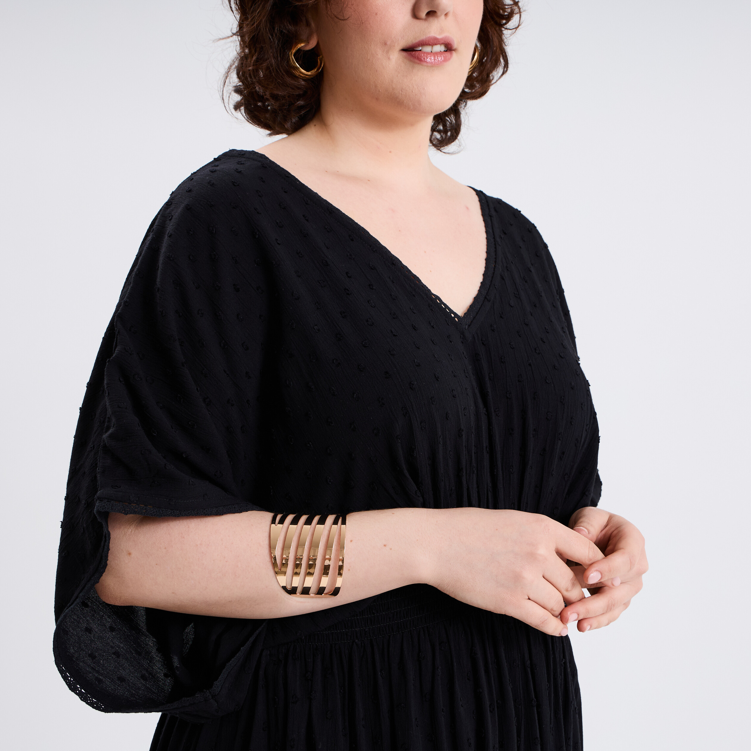 robe longue en plumetis taille smockee noir femmegt Robe longue en plumetis taille smockée noir femme grande taille
