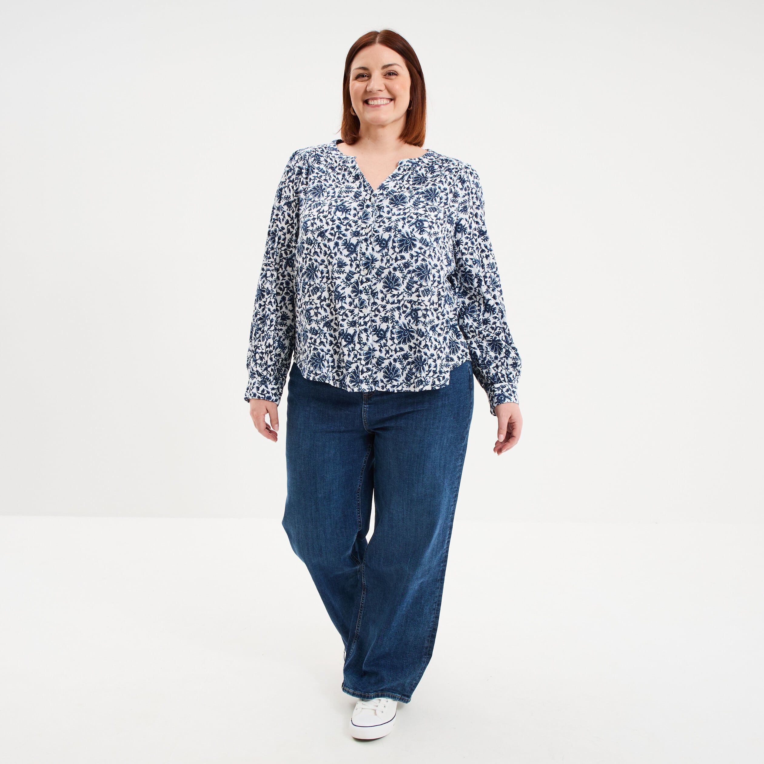 Blouse boutonn&eacute;e blanc femme grande taille