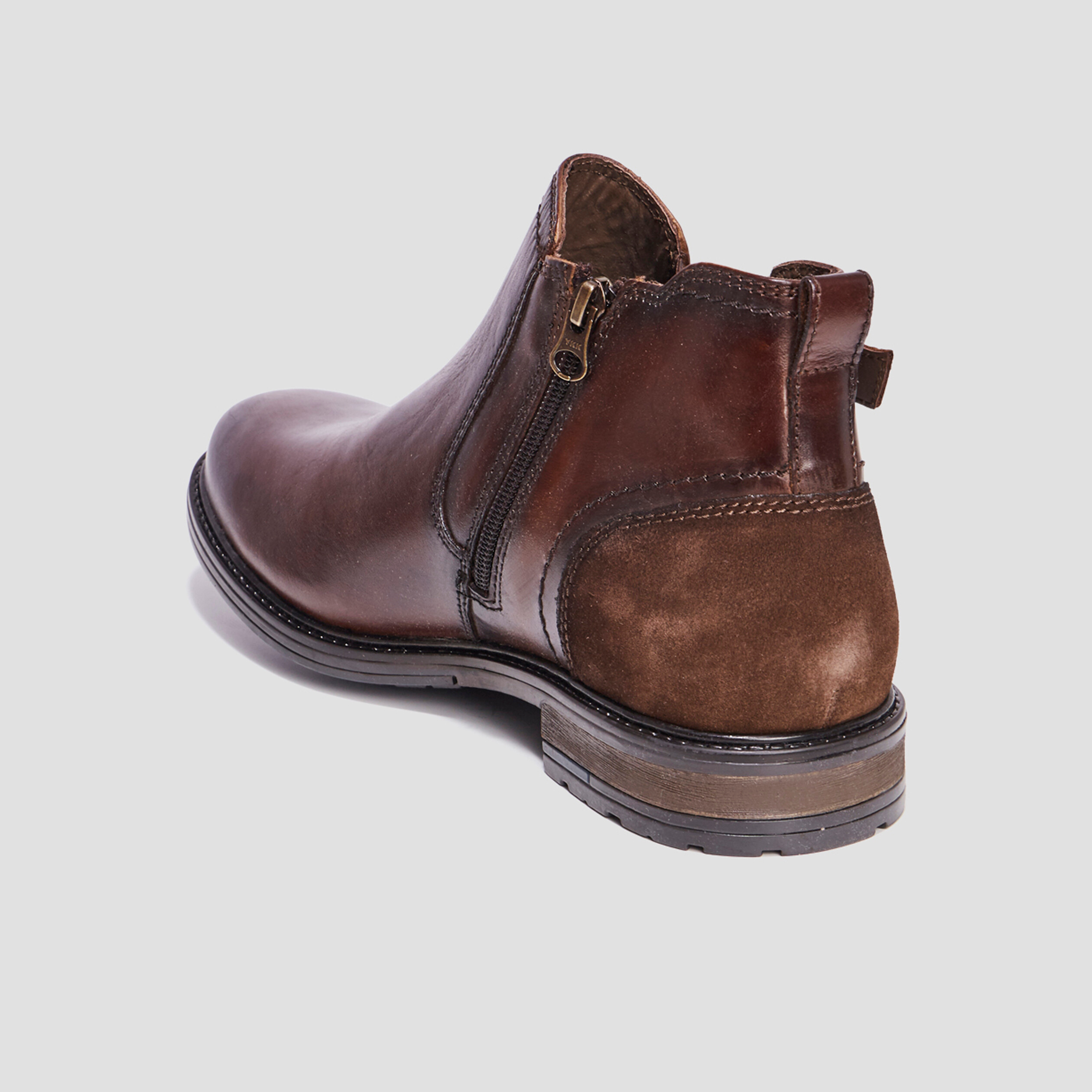 Bottines chelsea en cuir zipp&eacute;es marron homme