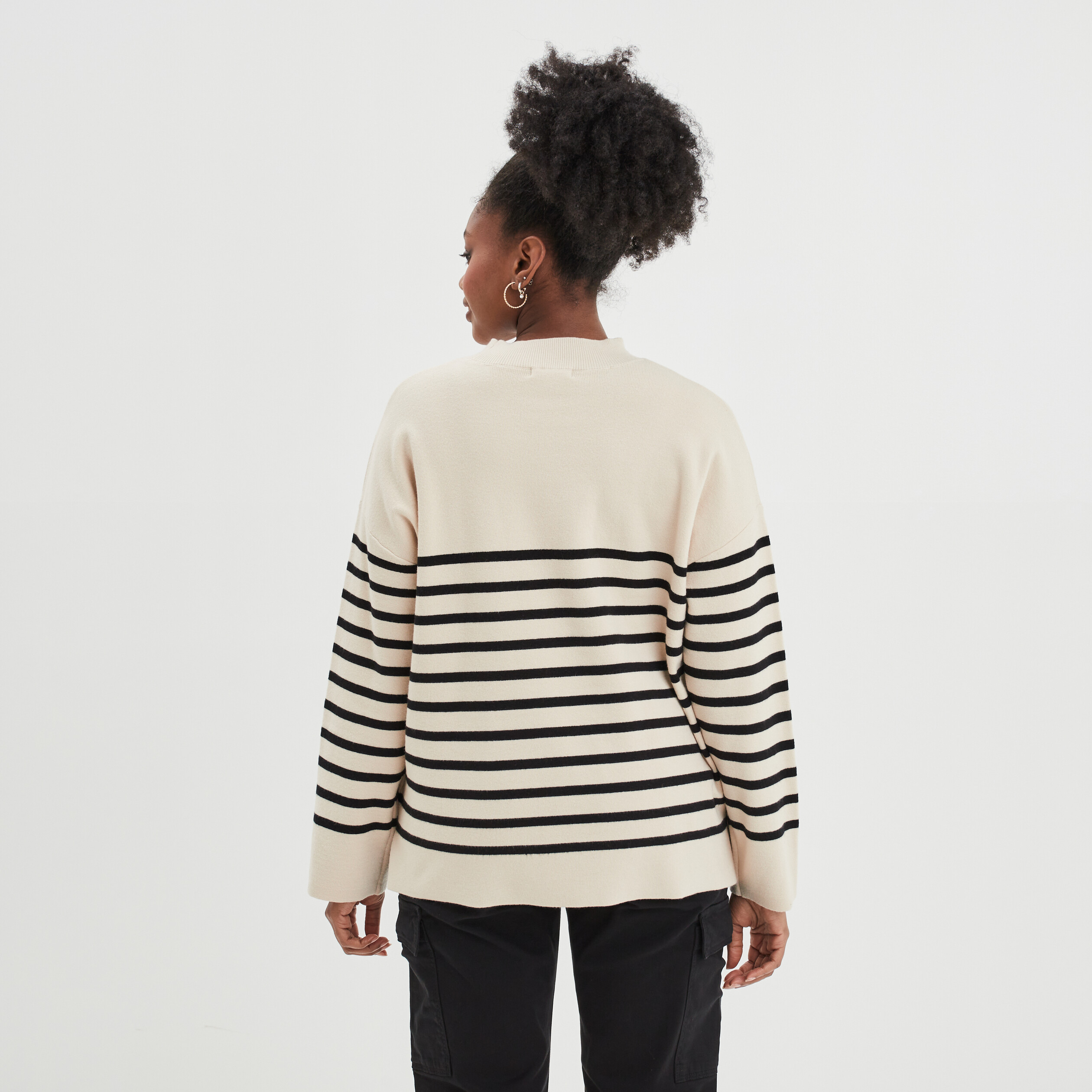 Pull col montant boutons poignets beige femme