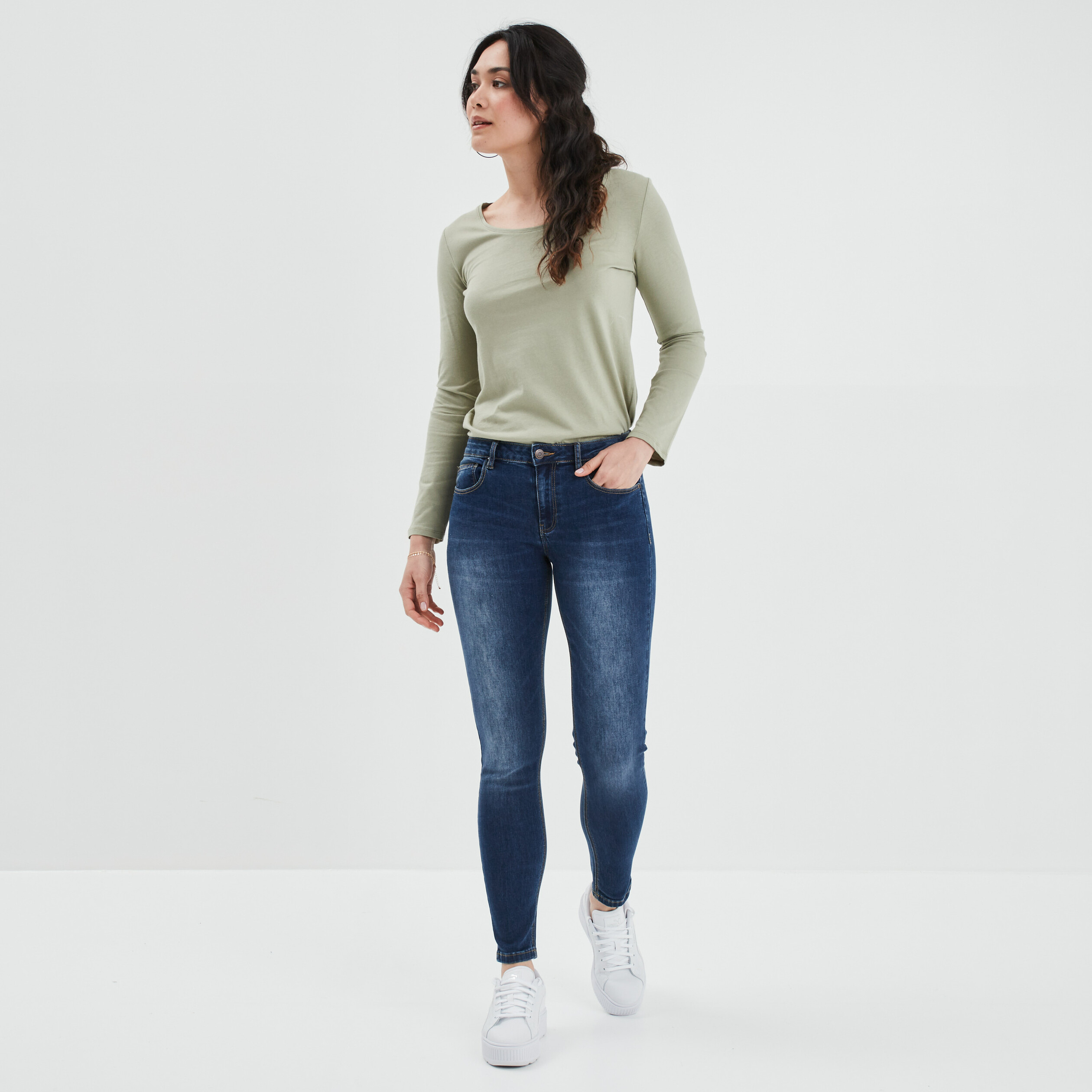 Jeans skinny taille basse denim brut femme