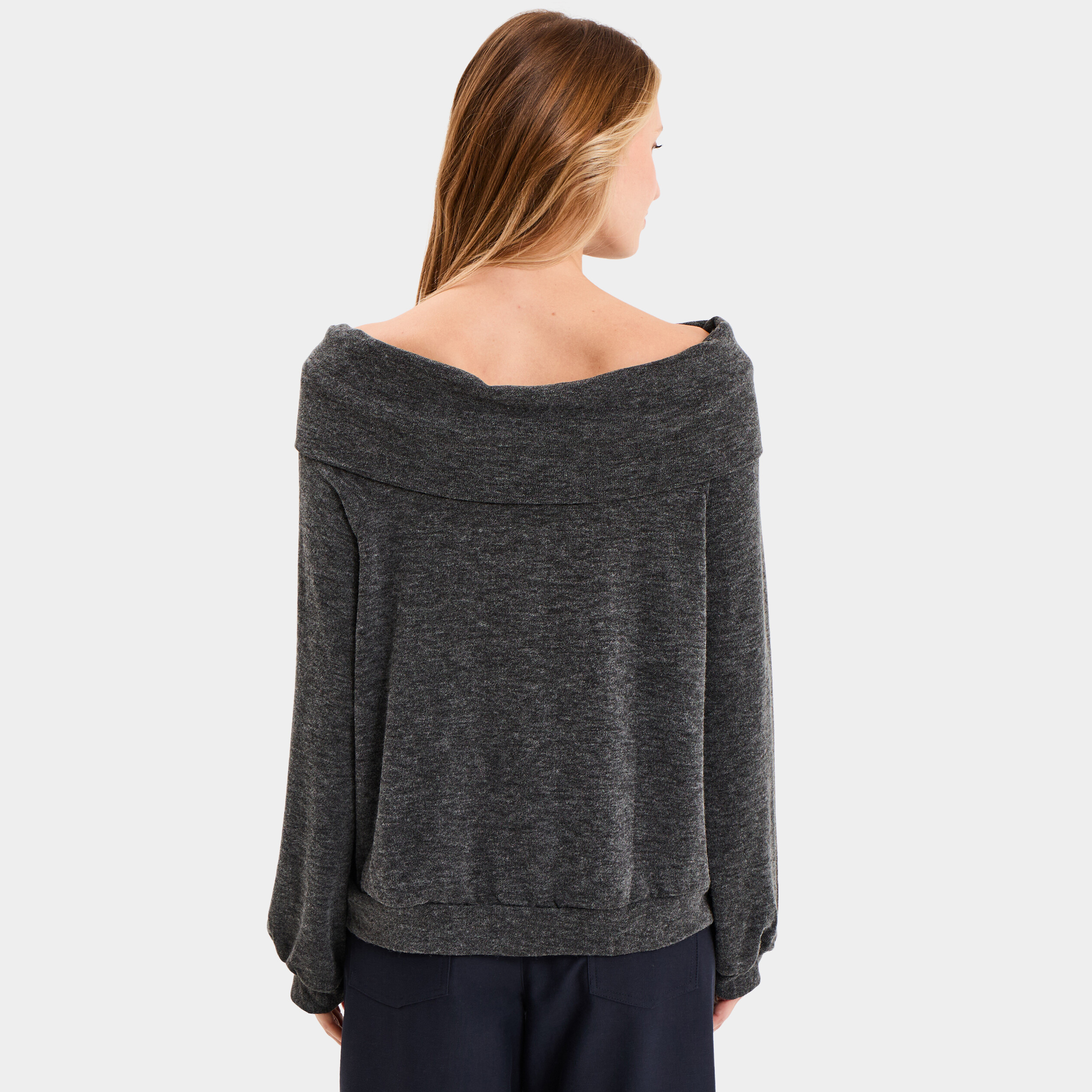 Pull encolure bateau manches longues gris femme