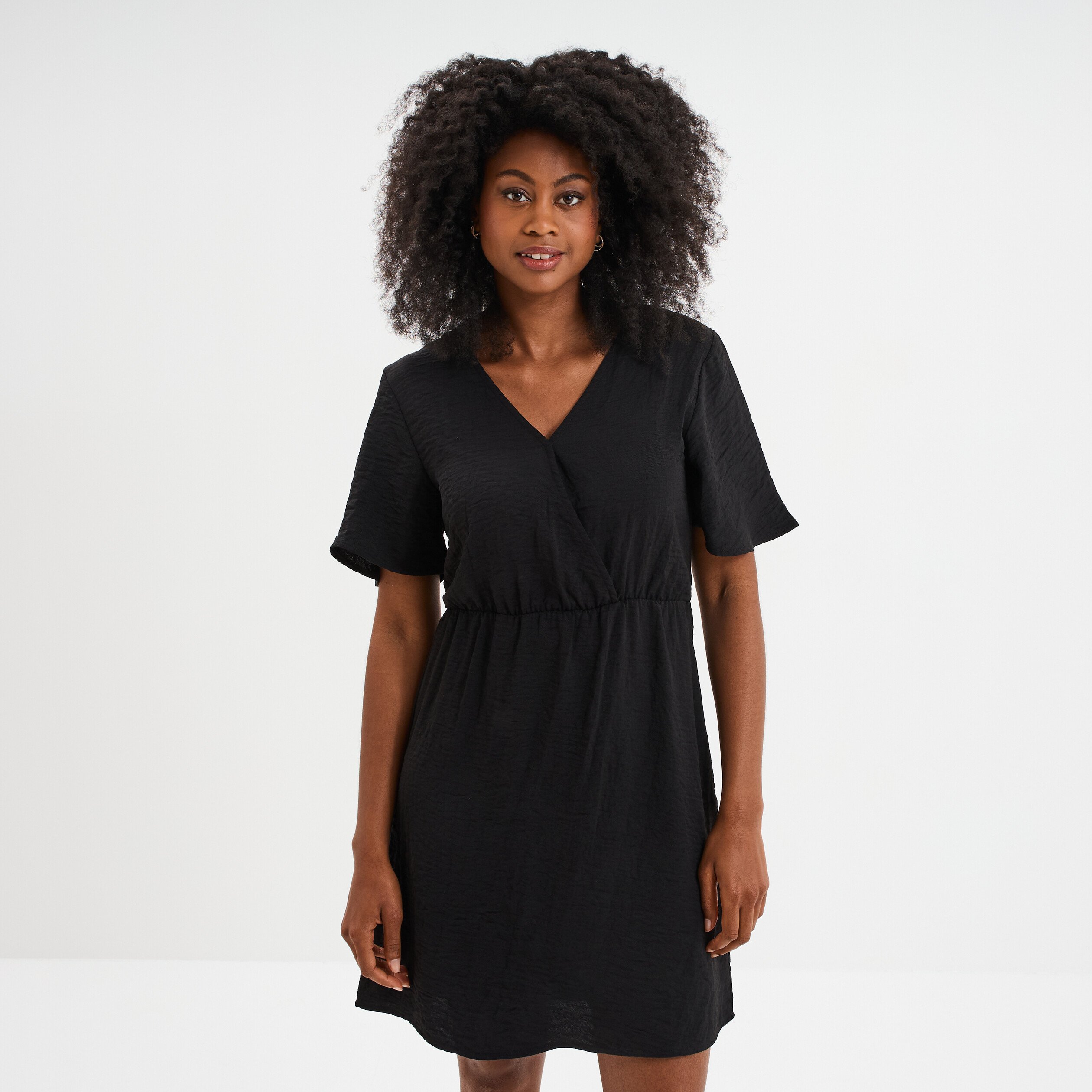 Robe courte col cache-coeur noir femme