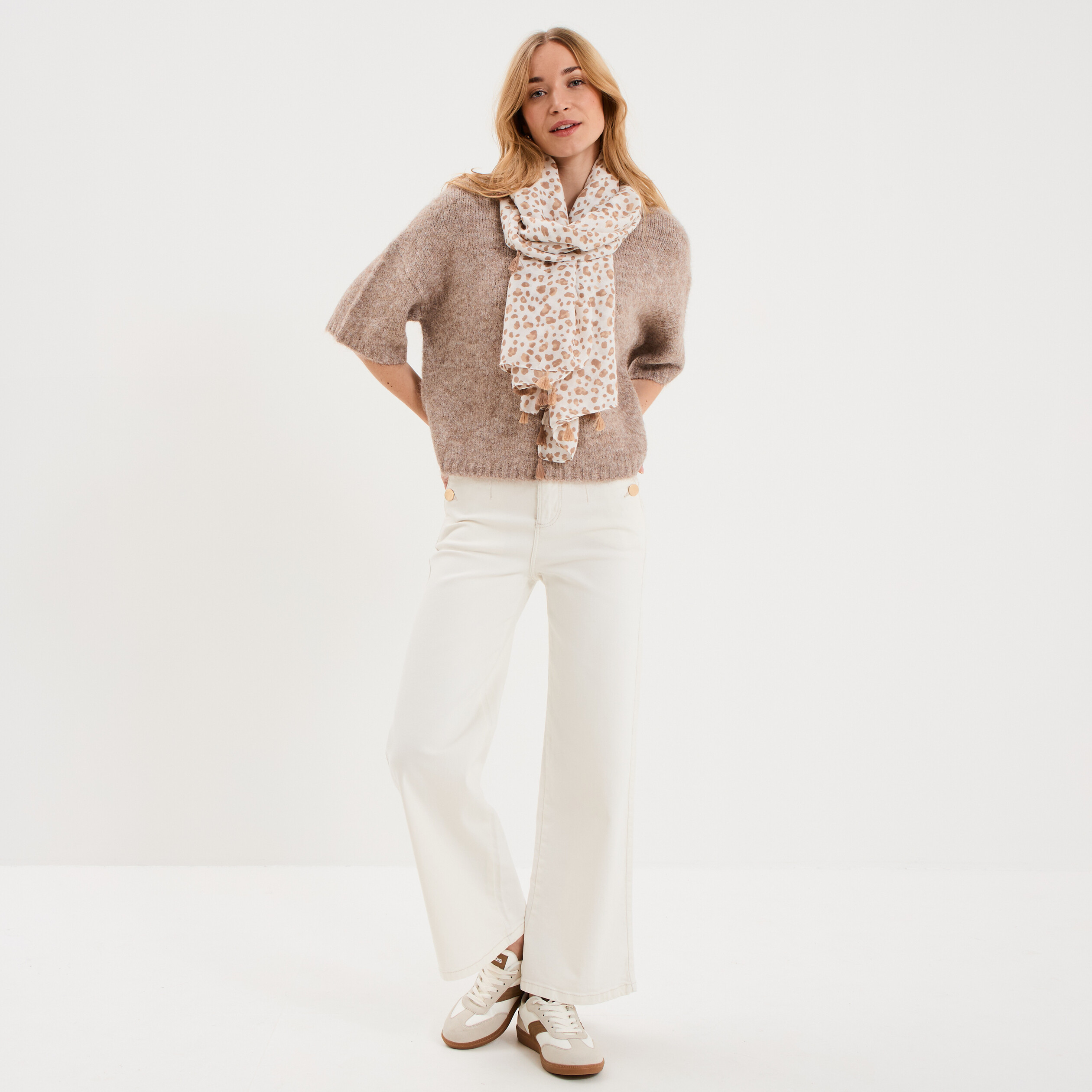 Pull col rond manches courtes beige femme