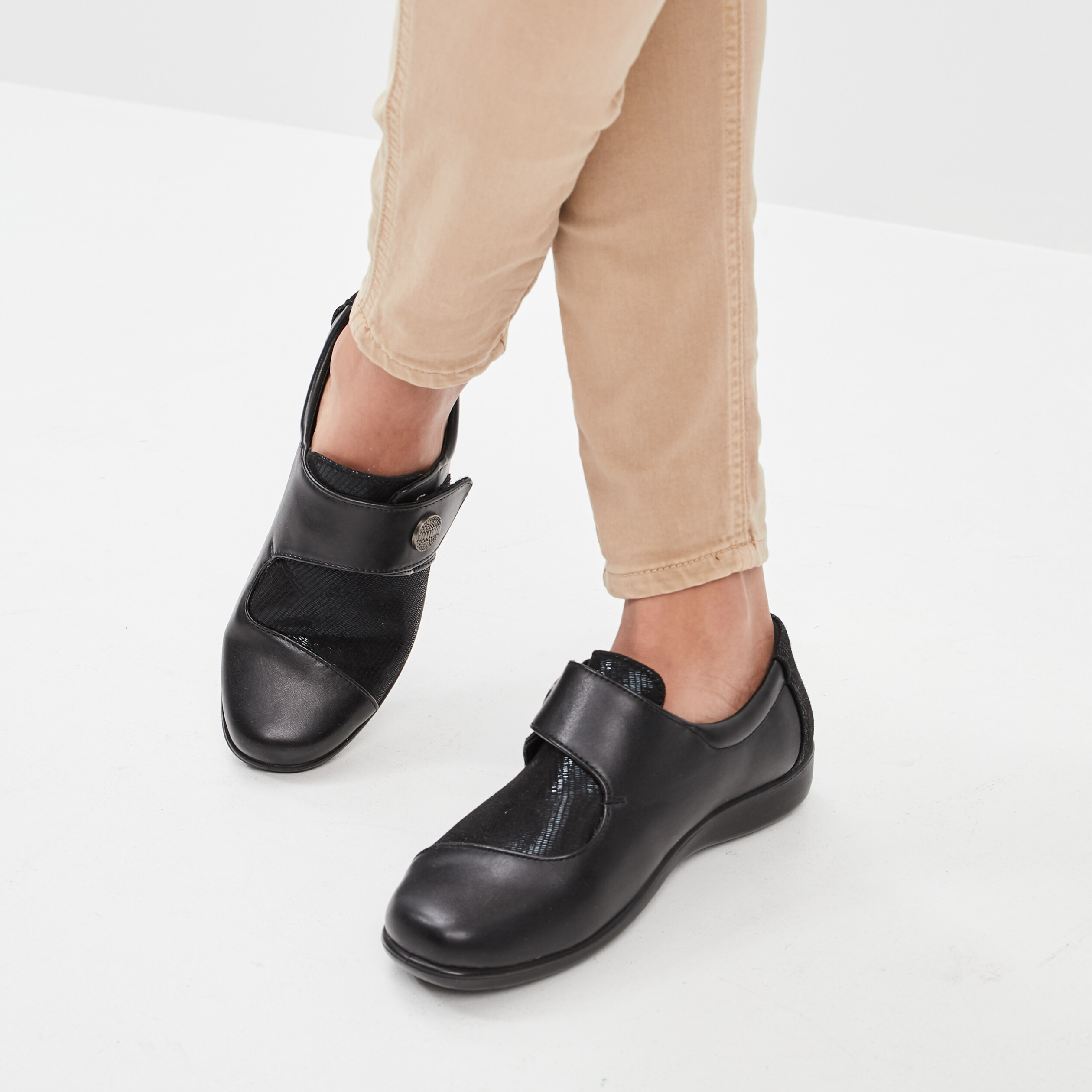 Chaussure femme scratch top