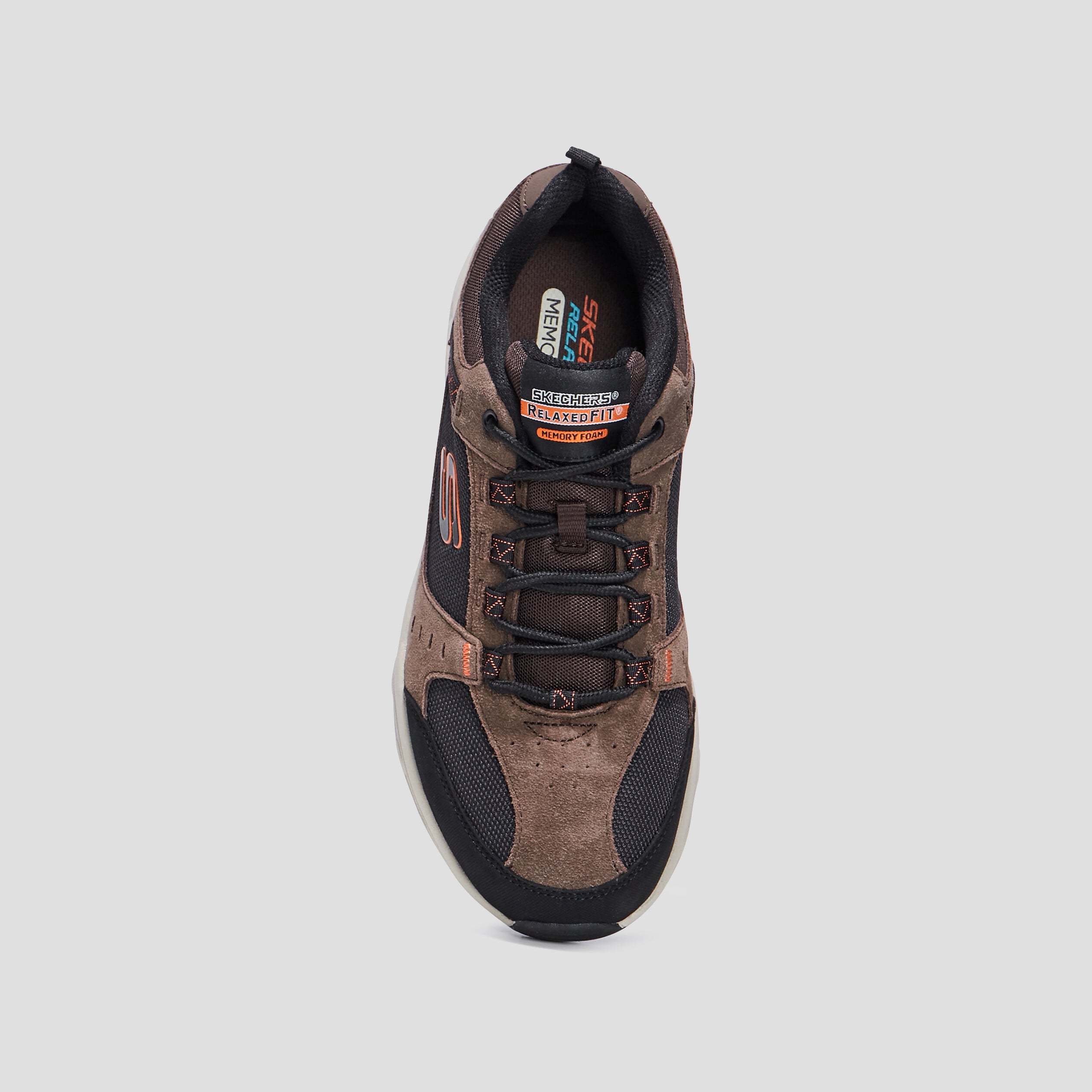 Runnings &agrave; m&eacute;moire de forme Skechers marron homme