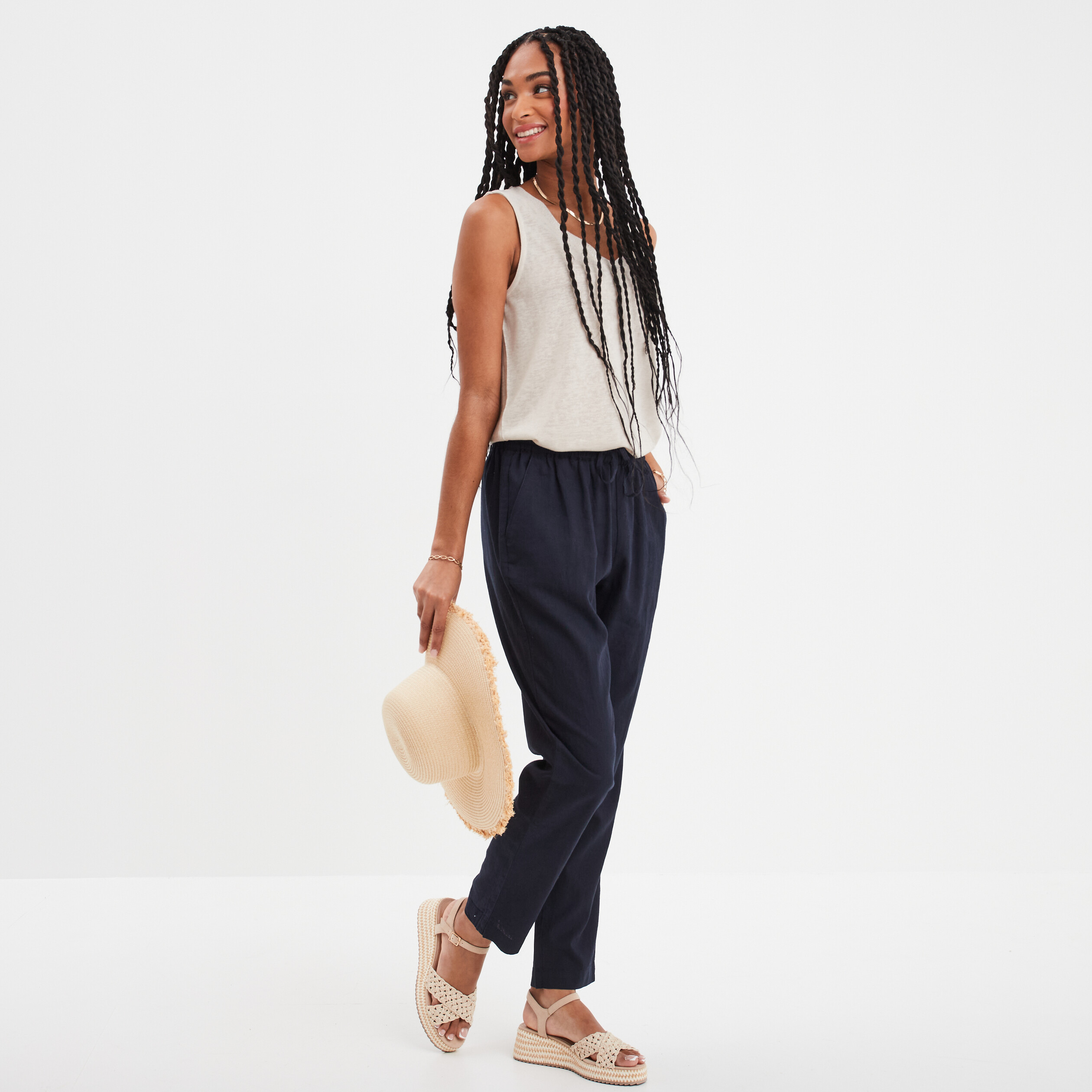 debardeur col en v sans manches beige femme Débardeur col en V sans manches beige femme