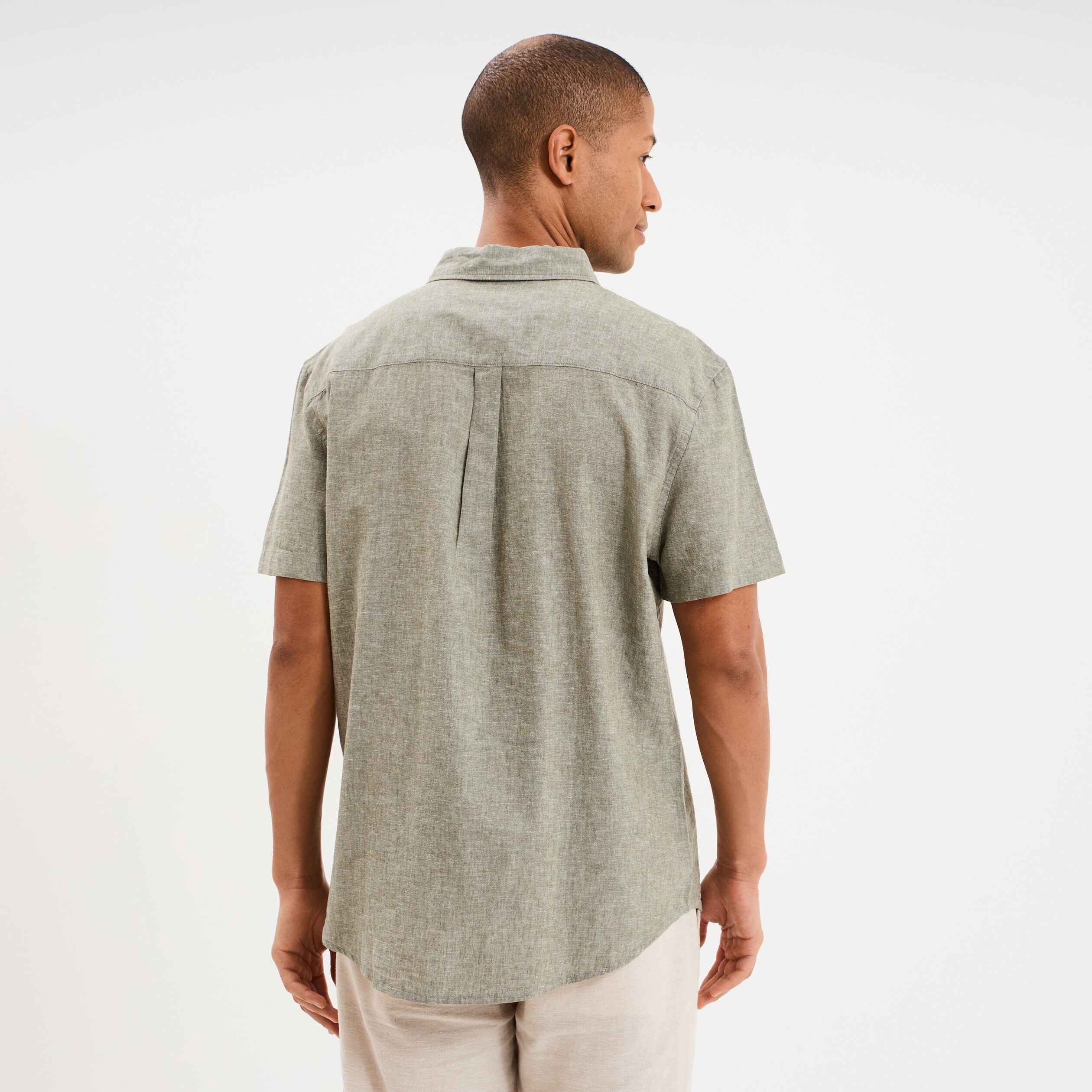 Chemise manches courtes lin m&eacute;lang&eacute; vert kaki homme