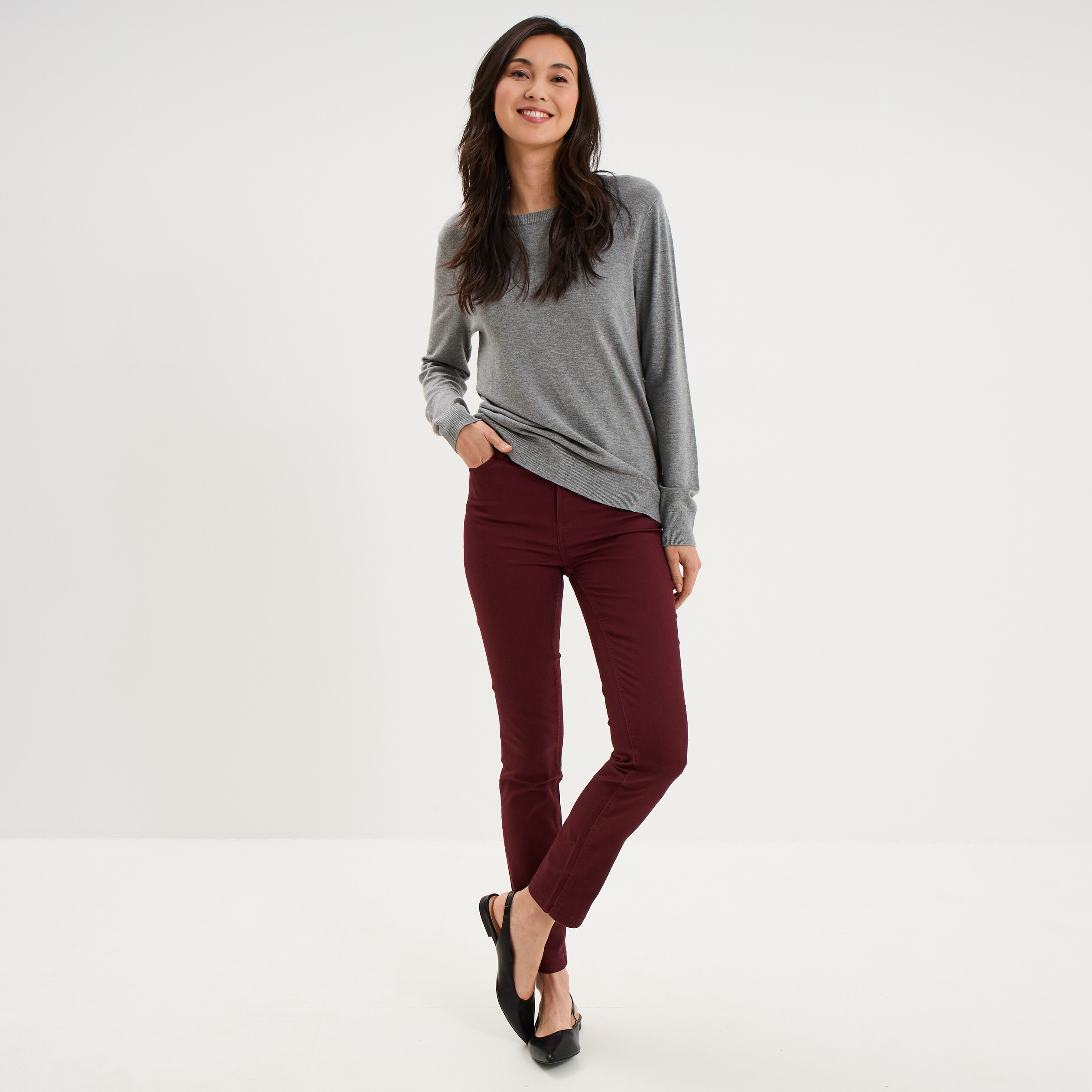 Pantalon slim stretch violet fonc&eacute; femme