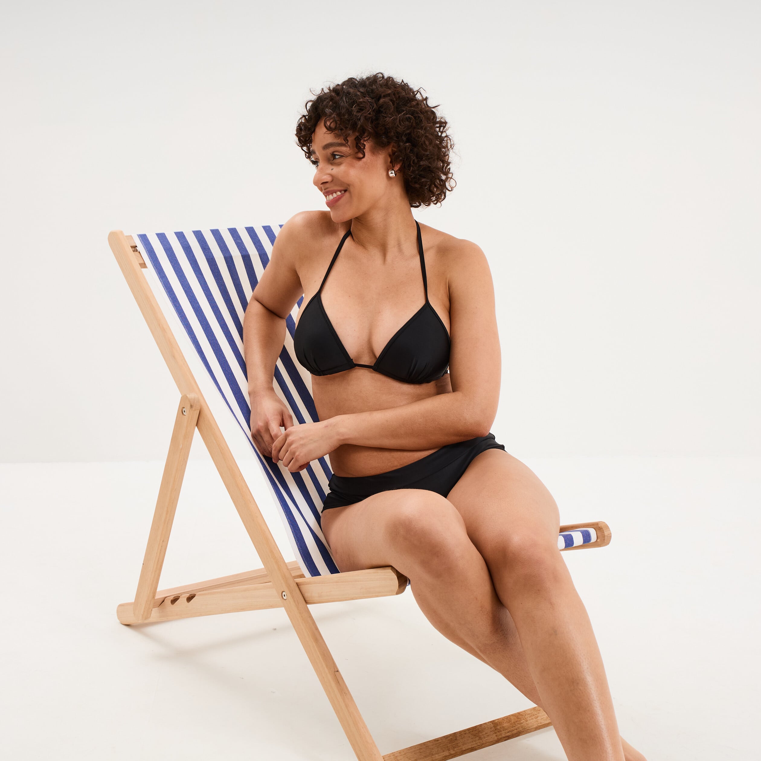 Haut de maillot de bain triangle coques noir femme