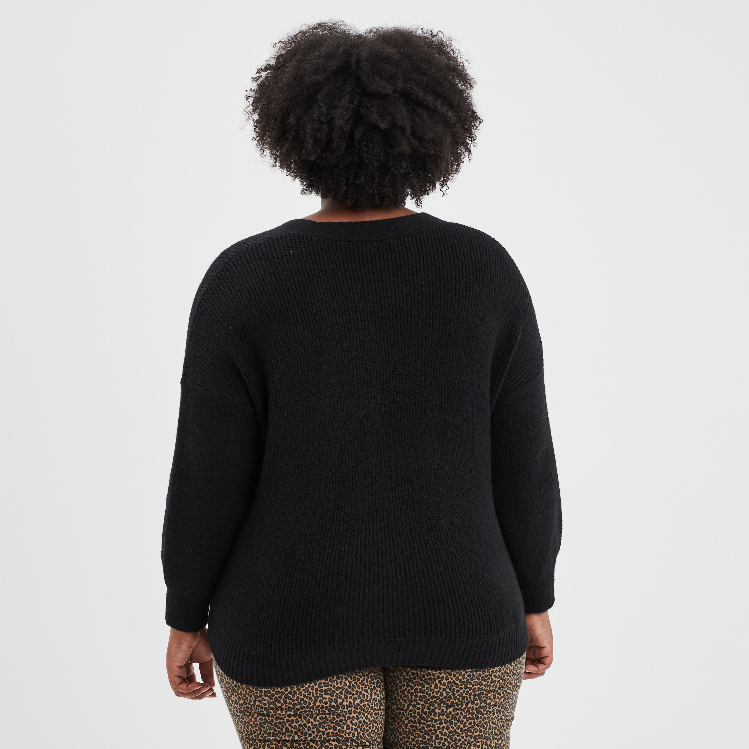 Gilet boutonné à col en V noir femme grande taille