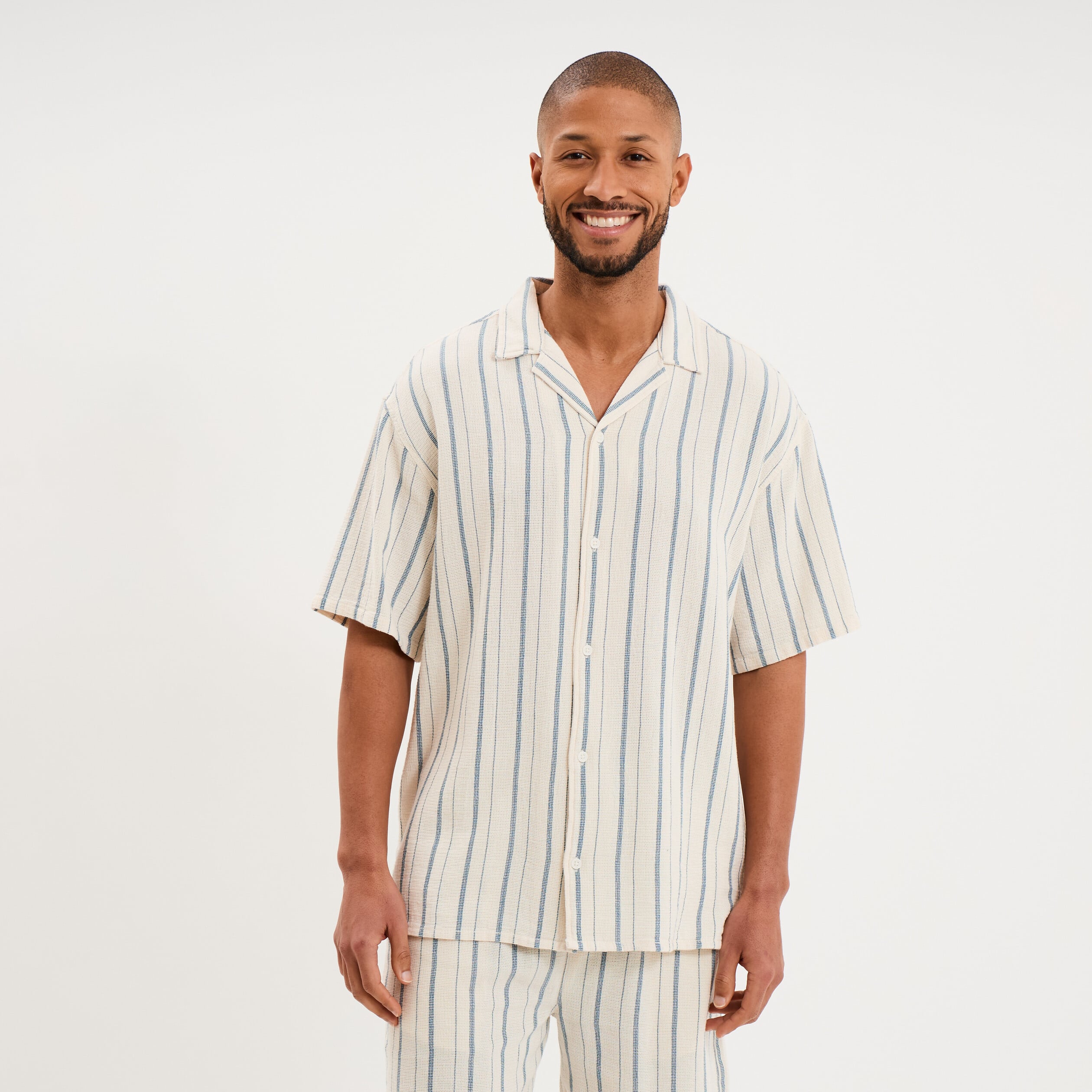 Chemise col cubain manches courtes coton bleu gris homme