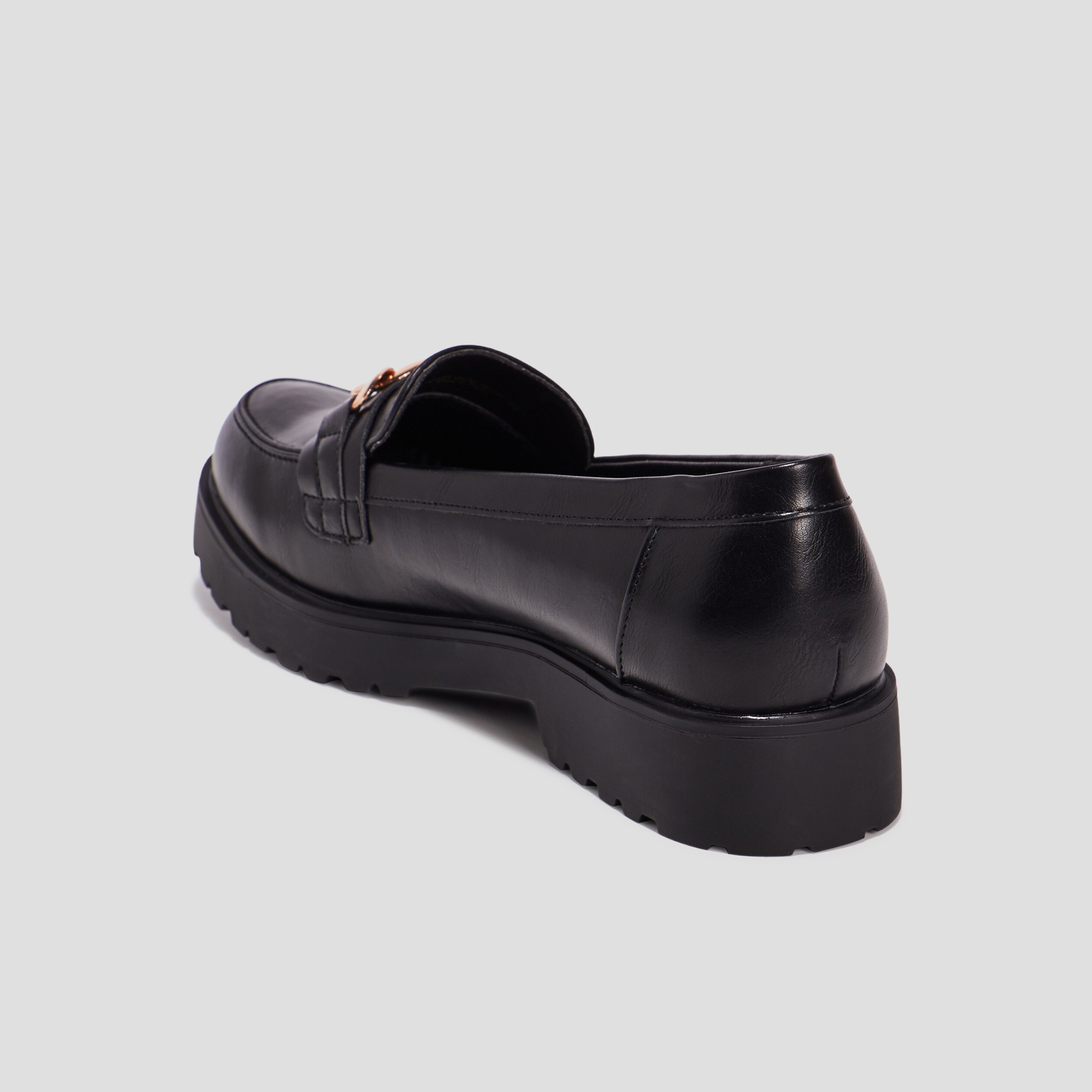 mocassins a details bijoux liberto noir femme Mocassins à détails bijoux Liberto noir femme