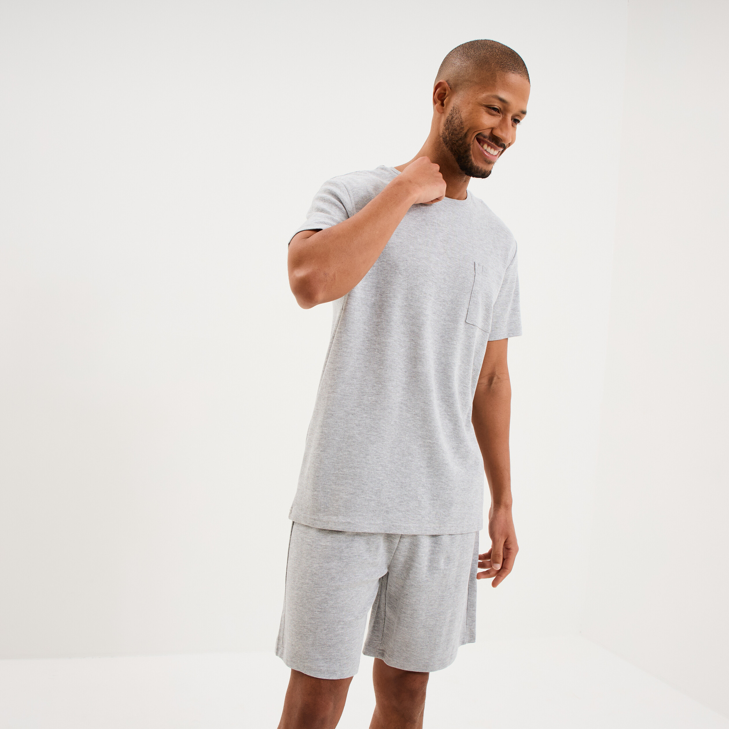 Ensemble pyjama short et t-shirt gris clair homme