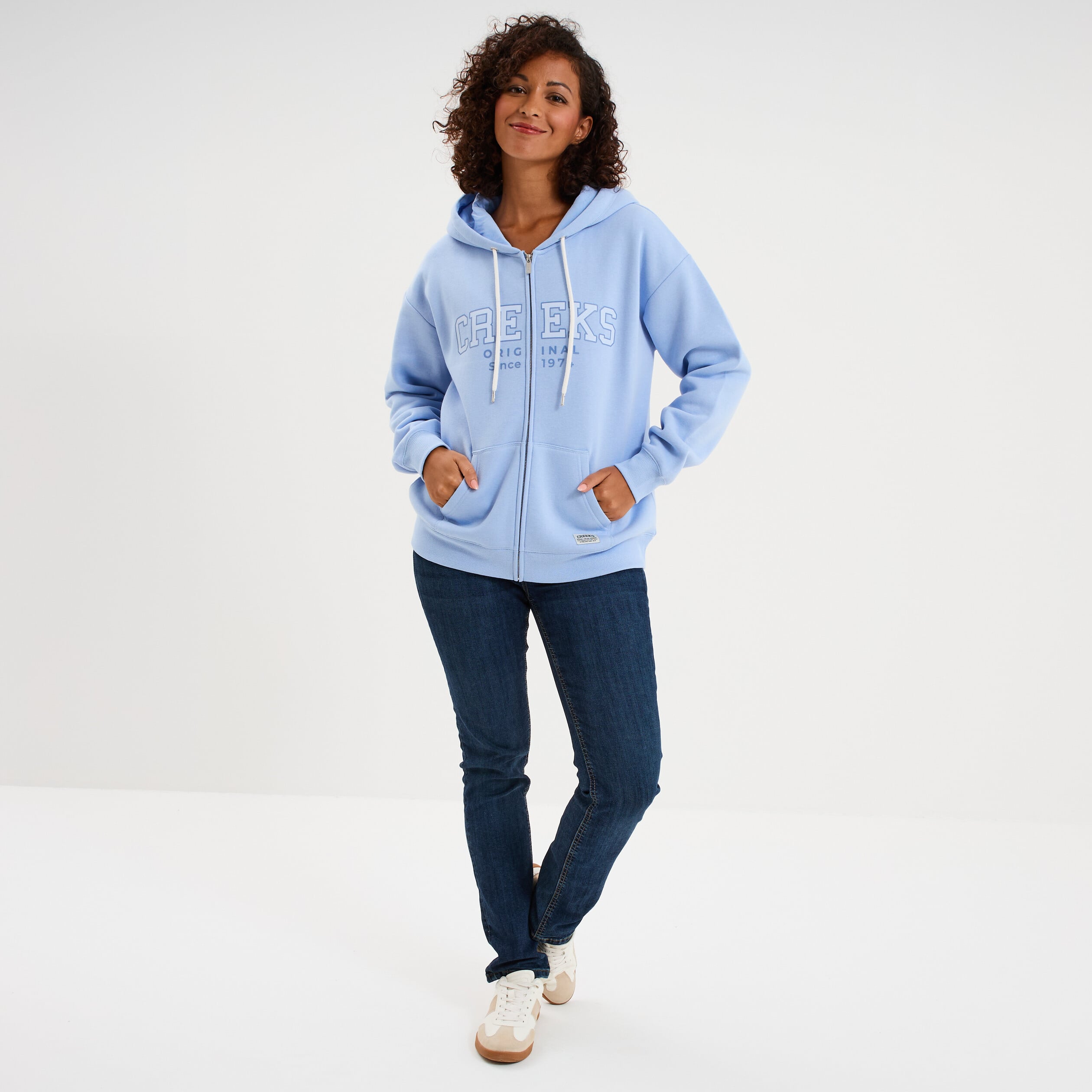 Sweat zipp&eacute; &agrave; capuche bleu marine femme