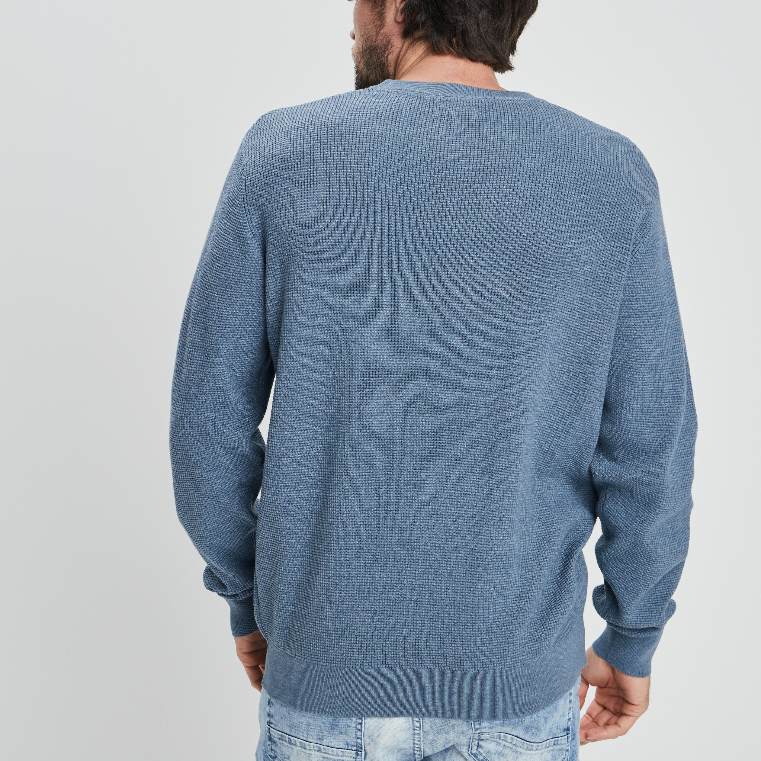 Pull avec col rond à relief bleu marine homme