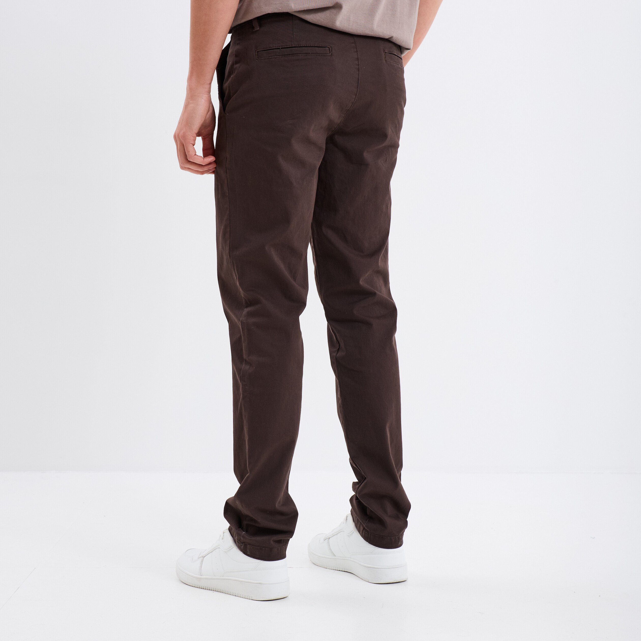 pantalon chino droit stretch marron fonce homme Pantalon chino droit stretch marron foncé homme
