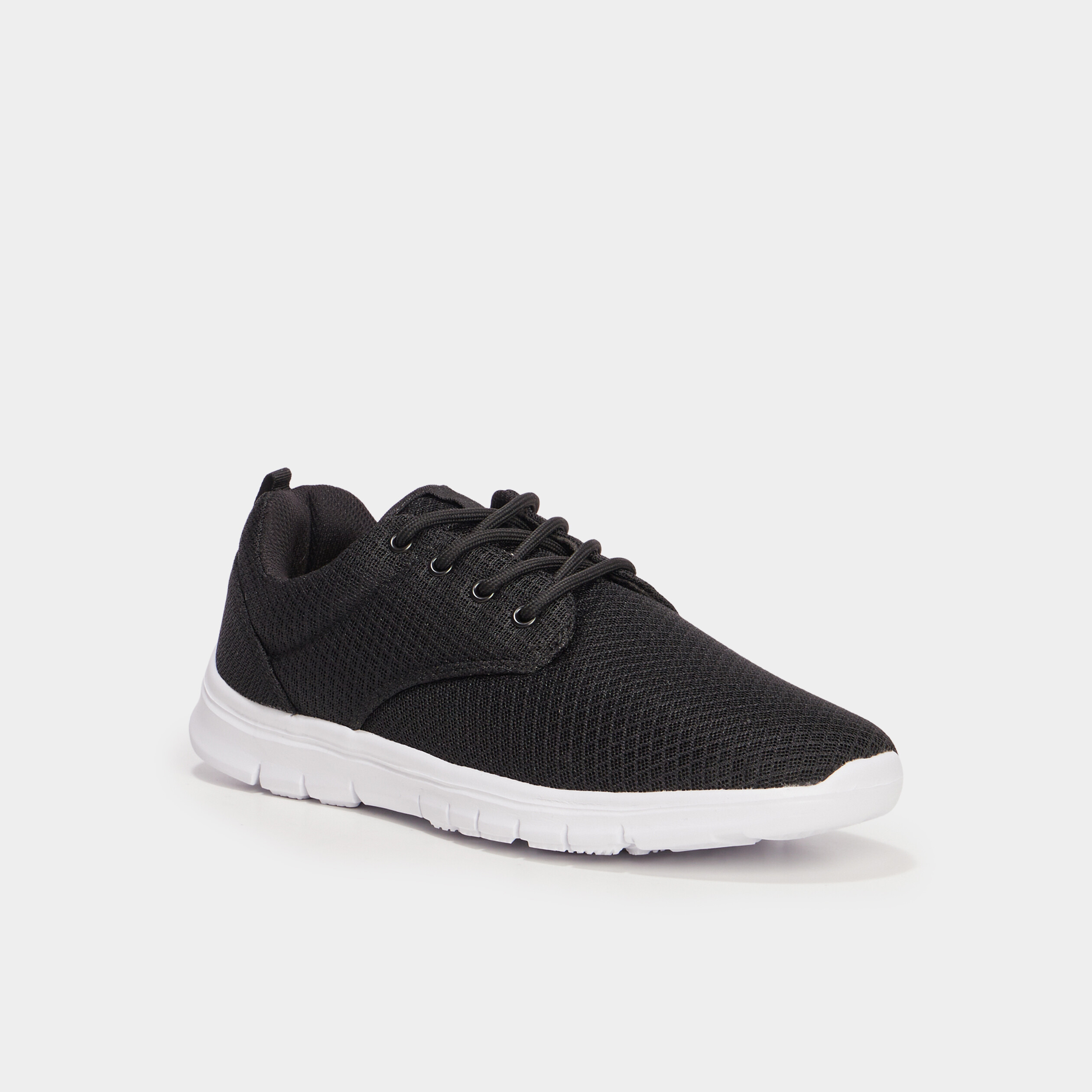 Baskets plates running crant&eacute;es noir homme