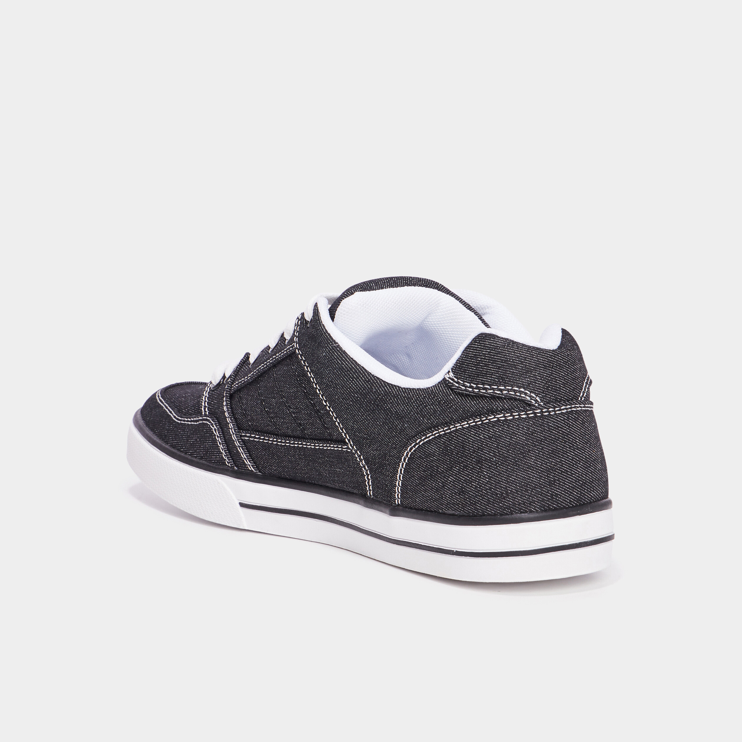 Tennis basses en toile &agrave; lacets noir homme