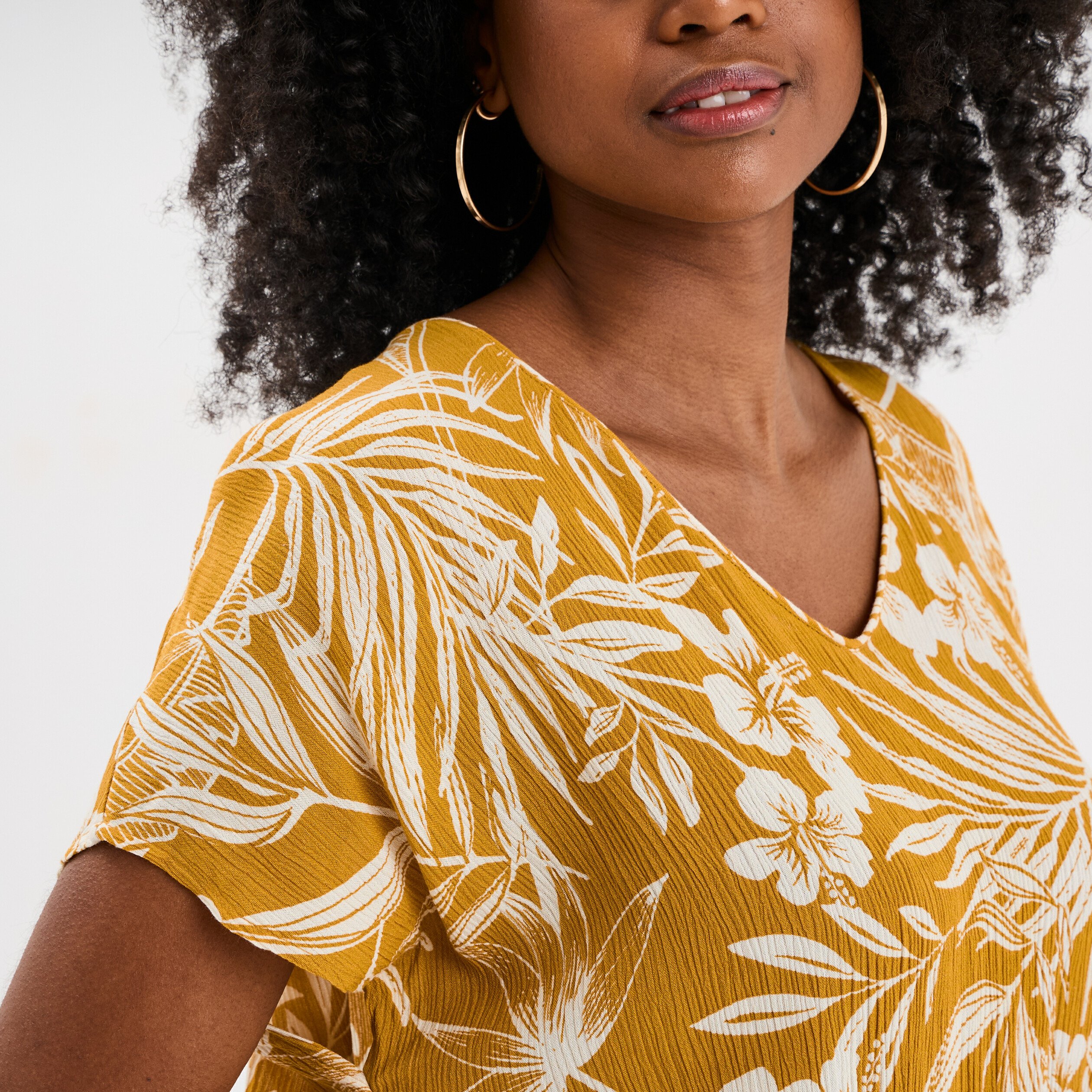 robe caftant courte col en v jaune or femme Robe caftant courte col en V jaune or femme