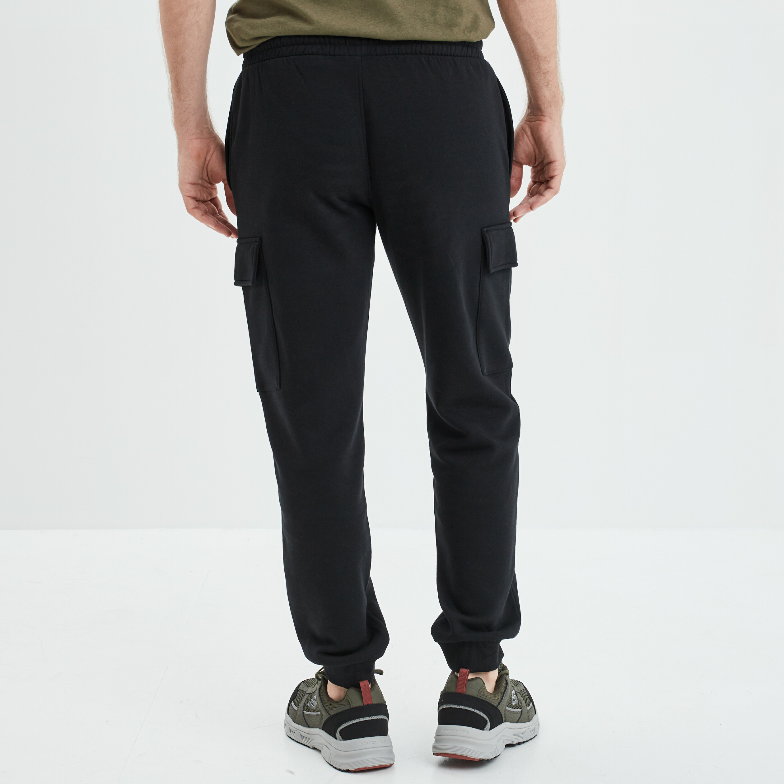Pantalon jogging cargo molleton noir homme
