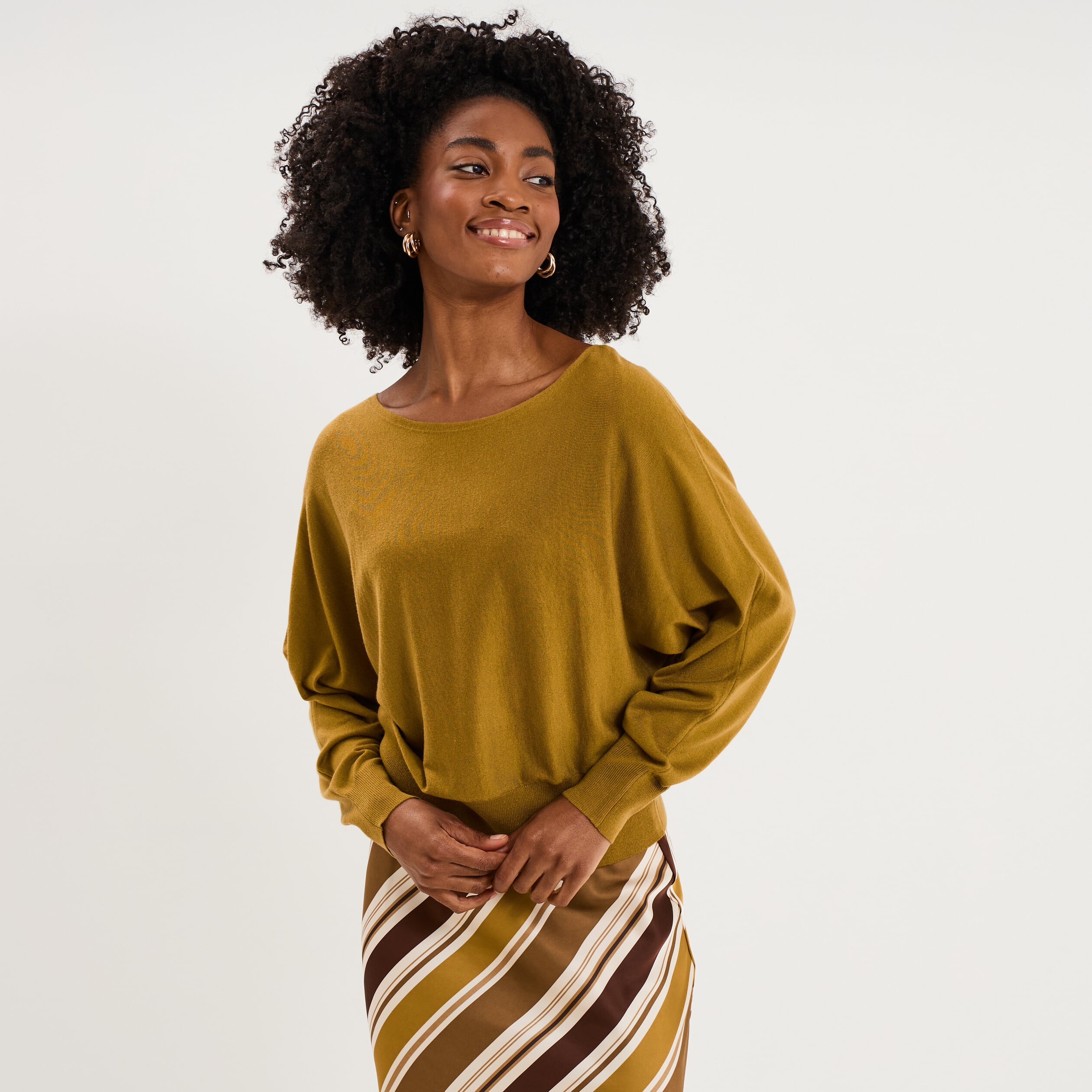 Pull encolure bateau manches longues vert olive femme