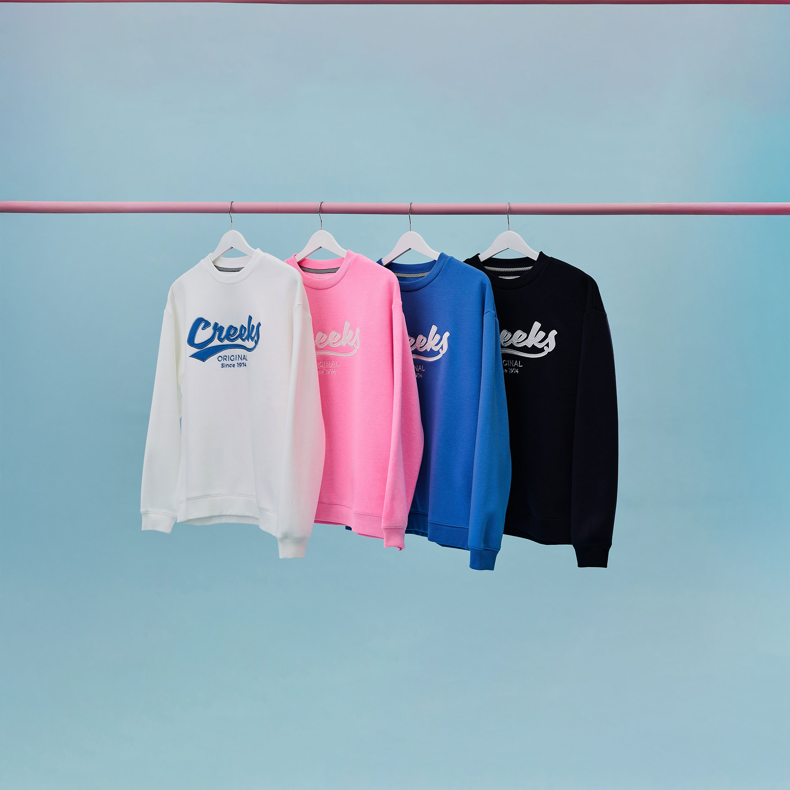 Sweat molleton col rond manches longues bleu fonc&eacute; femme