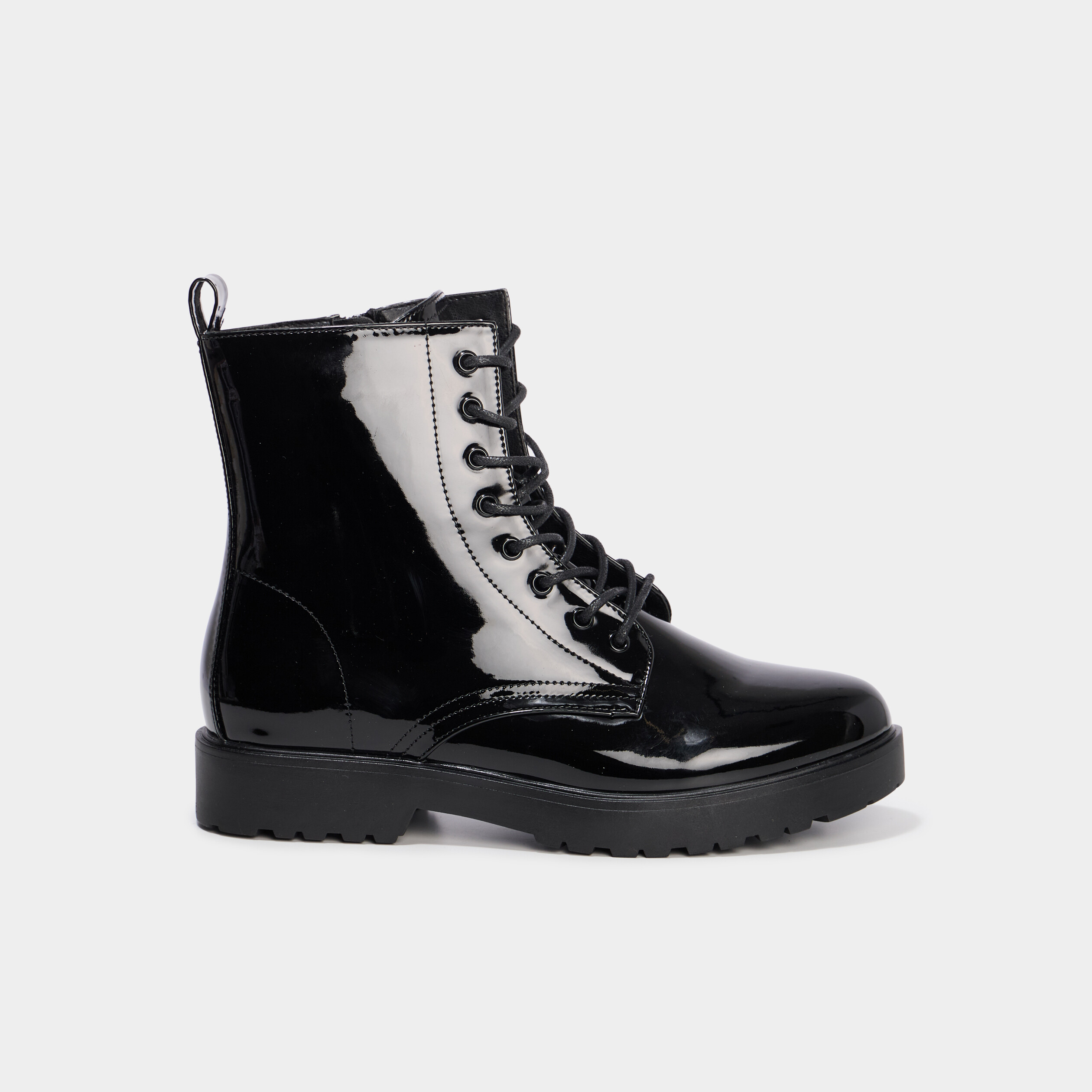 boots vernies a lacets talons 2 cm noir femme Boots vernies à lacets talons 2 cm noir femme