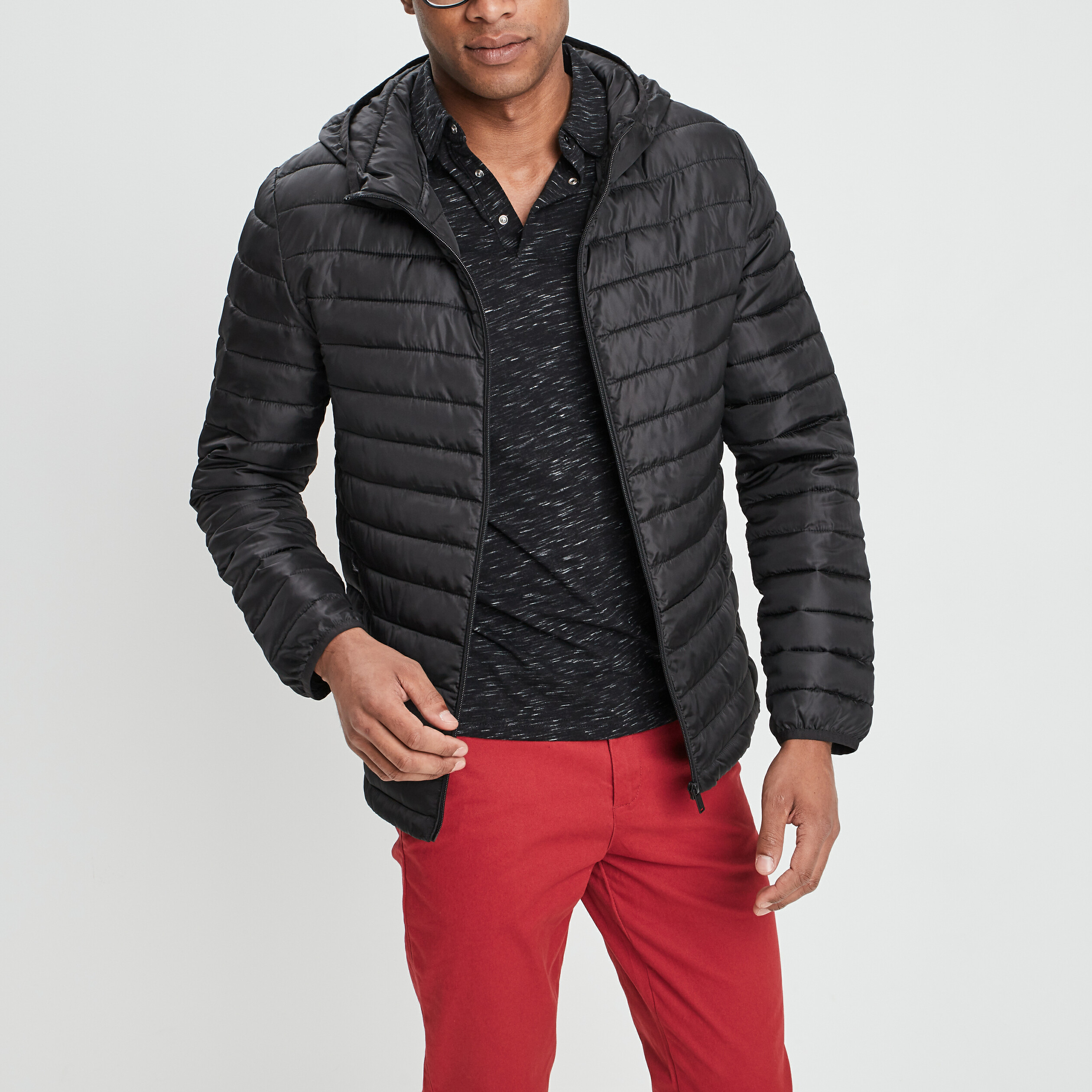 doudoune legere droite a capuche noir homme Doudoune légère droite à capuche noir homme