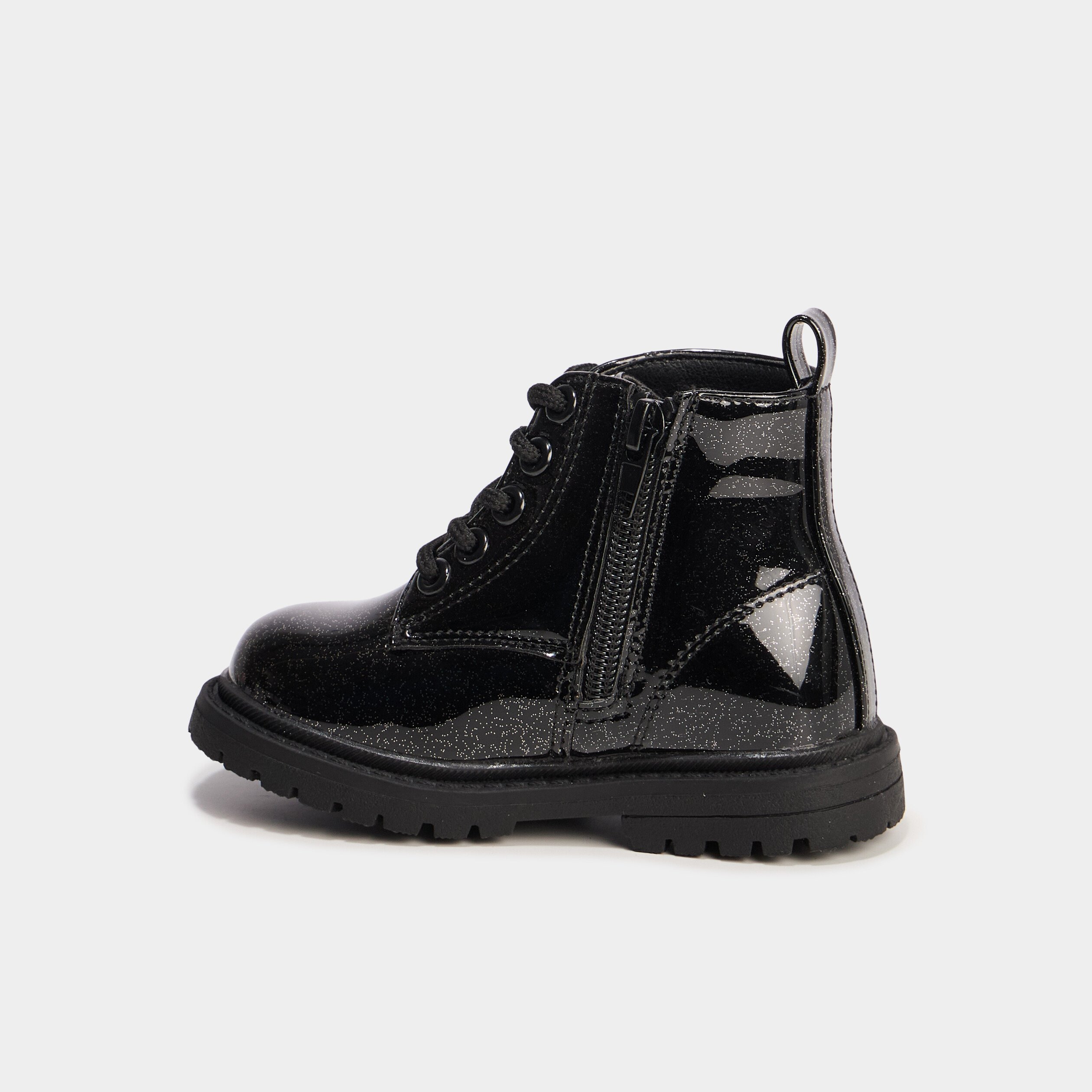 boots crantees vernies a paillettes noir bebef Boots crantées vernies à paillettes noir bébé fille