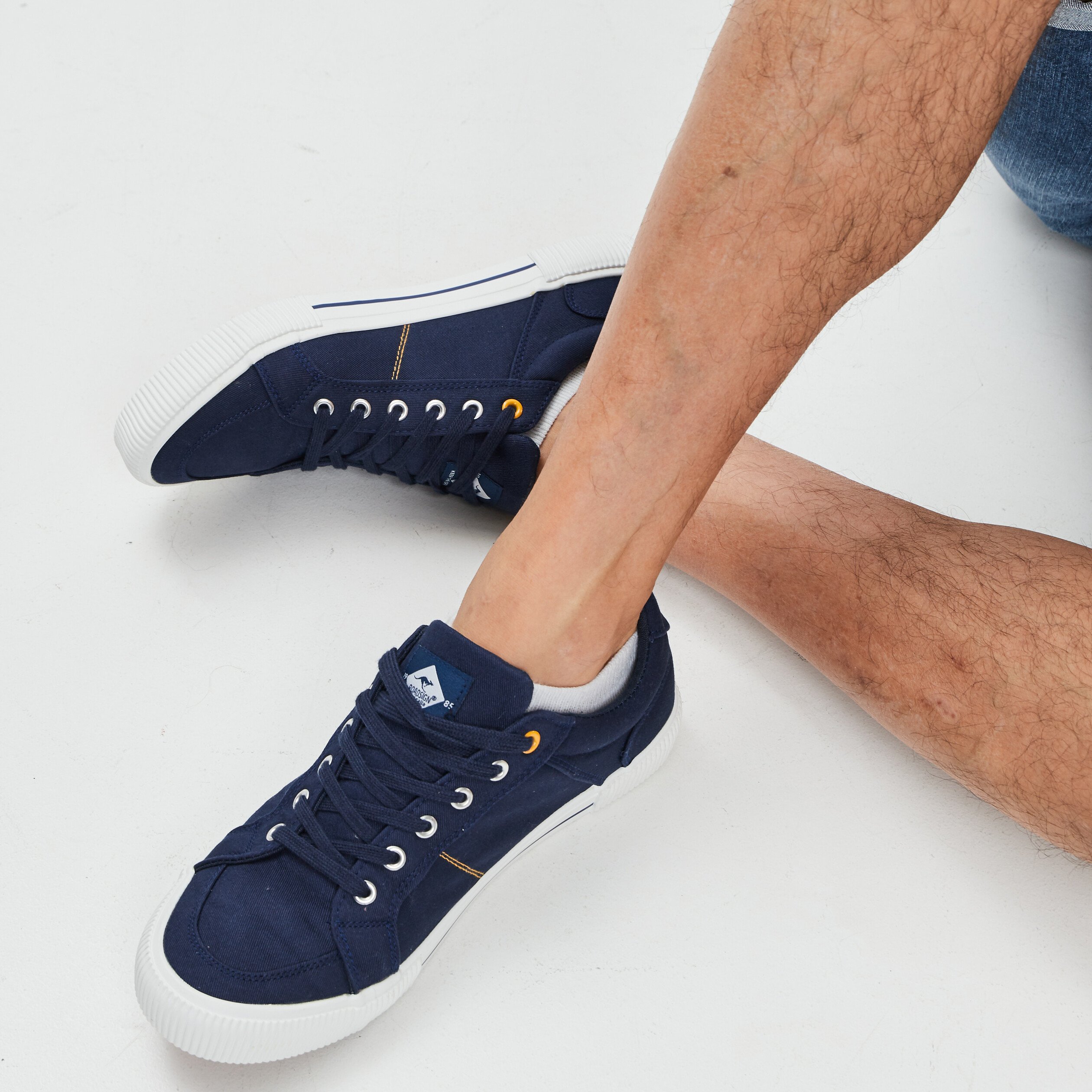 Lacets bleu marine online