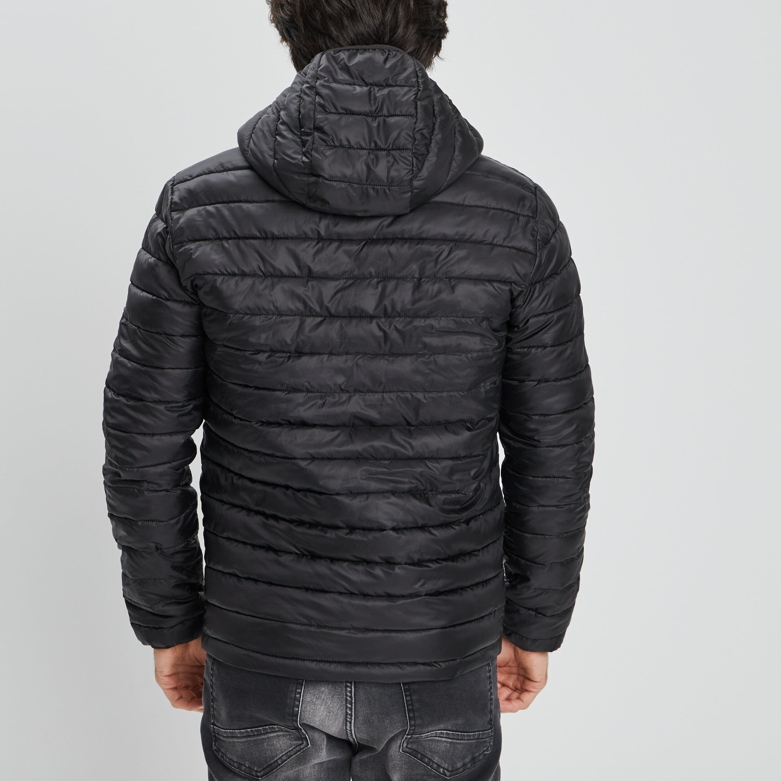 Doudoune l&eacute;g&egrave;re d&eacute;perlante &agrave; capuche noir homme