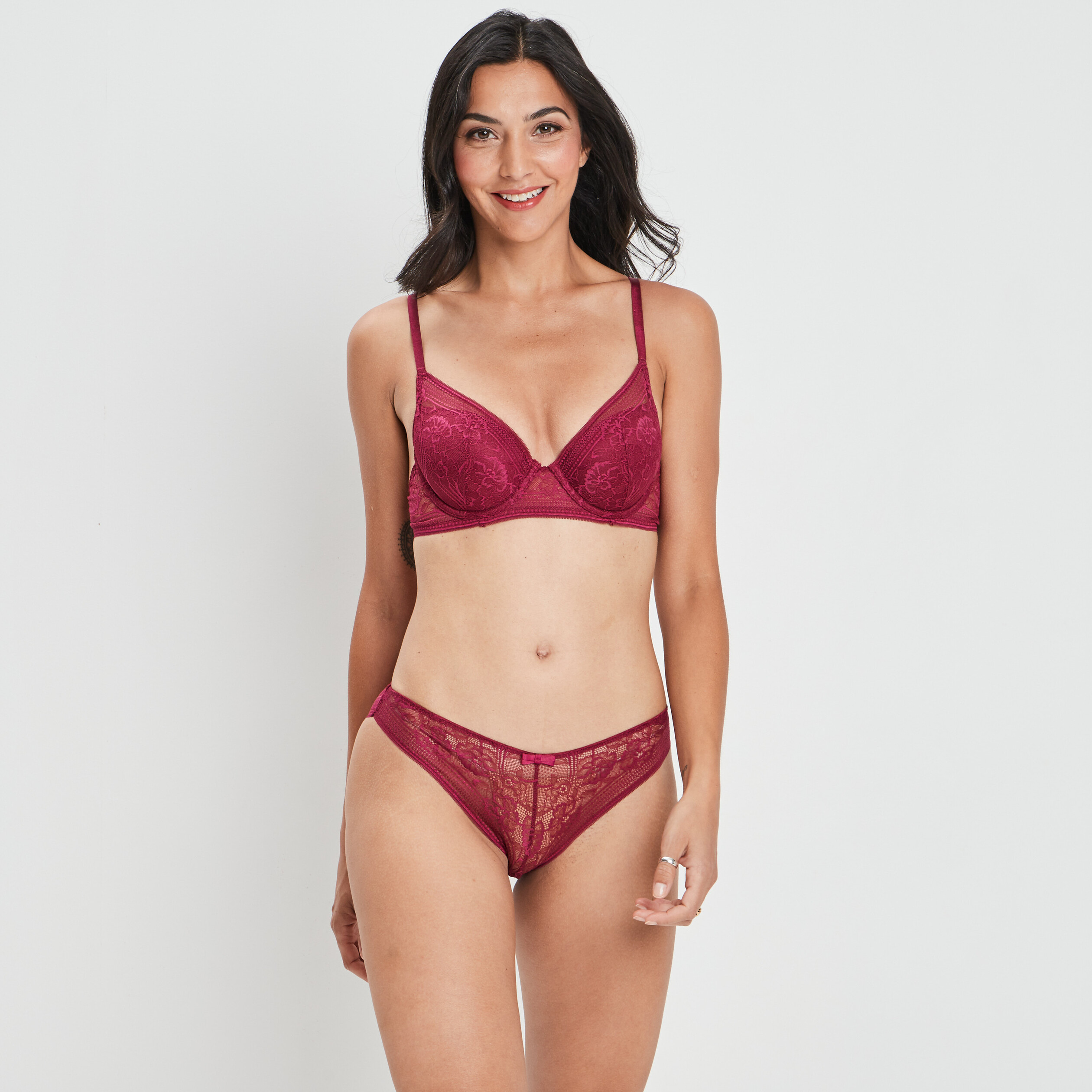 Culotte en dentelle rose framboise femme