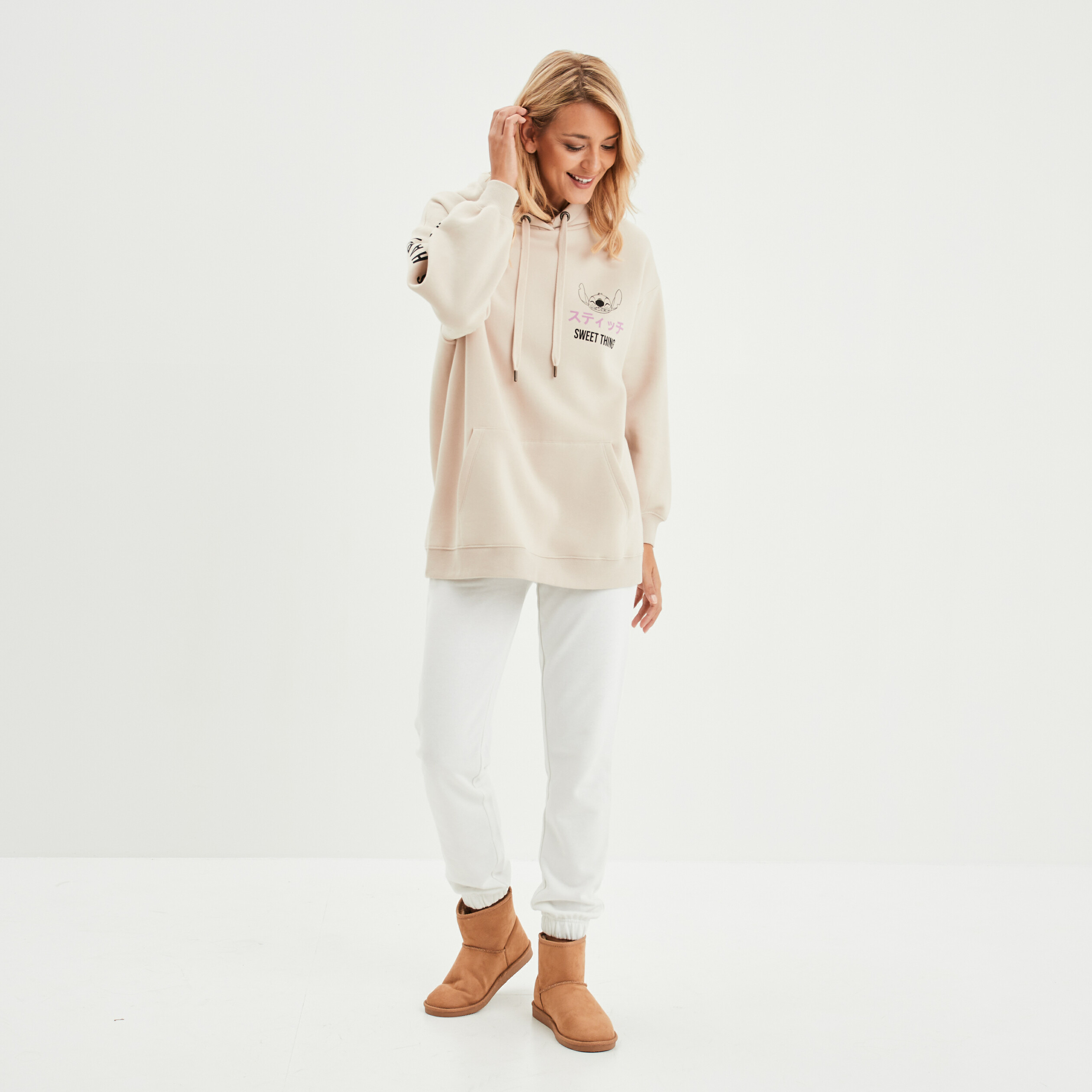 Sweat à capuche hoodie oversize Stitch sable femme