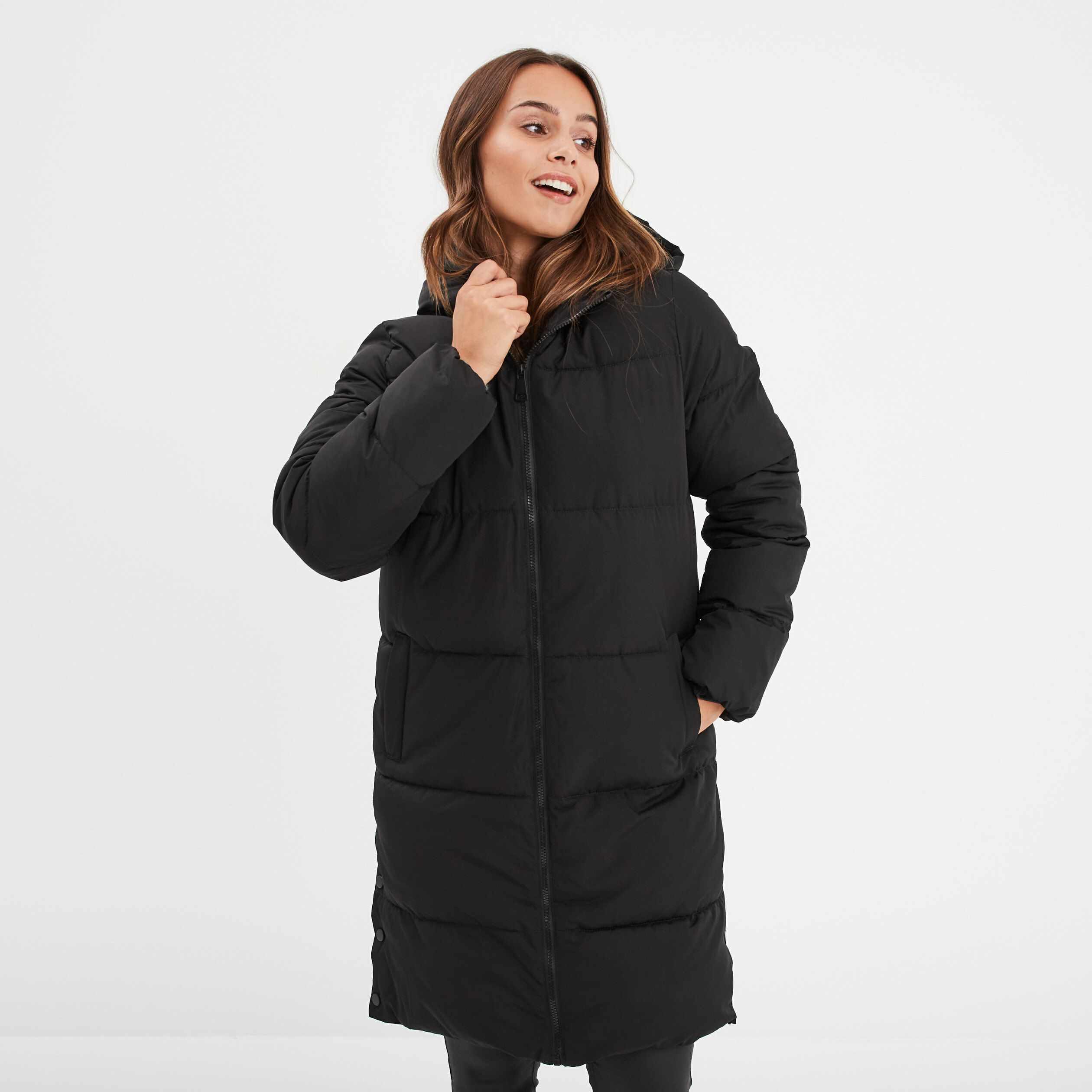 doudoune longue a capuche noir femme Doudoune longue à capuche noir femme